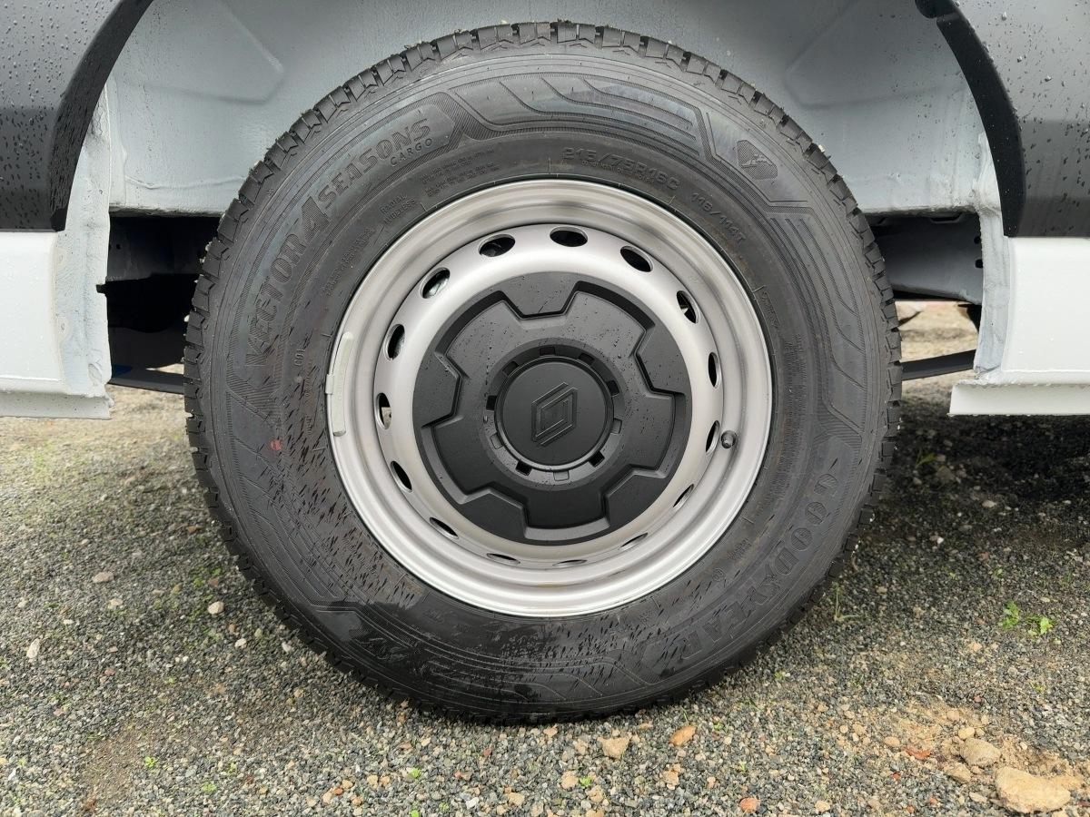 Fahrzeug-Bild 6