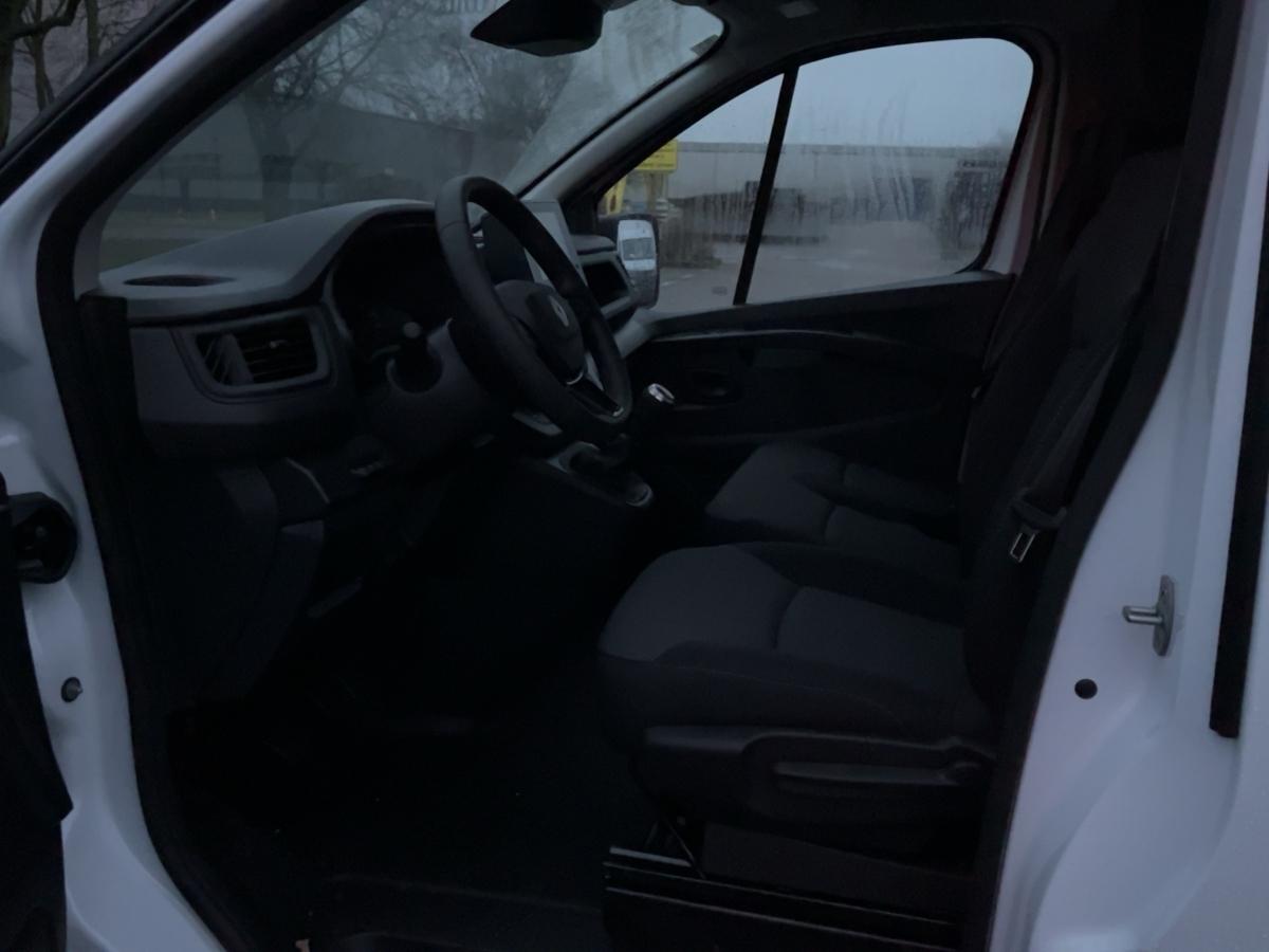 Fahrzeug-Bild 12