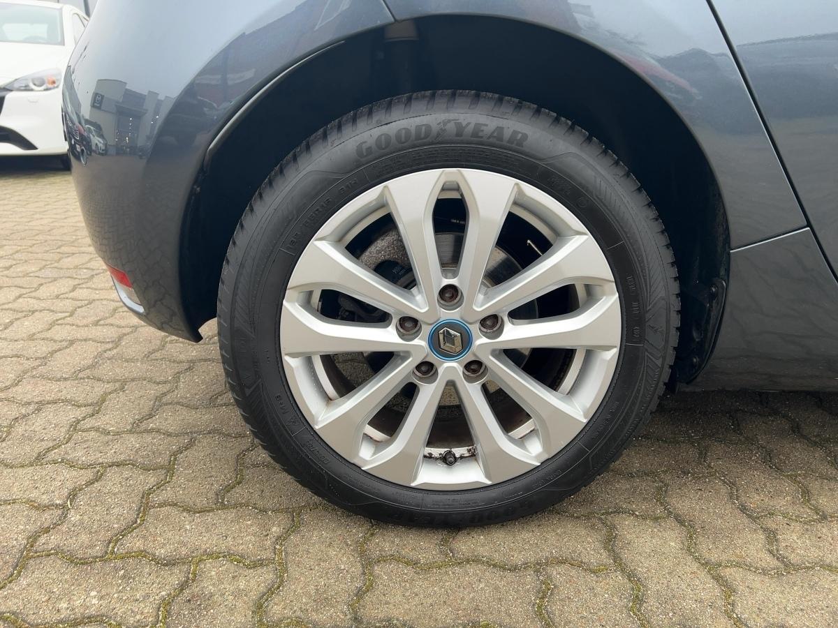 Fahrzeug-Bild 6