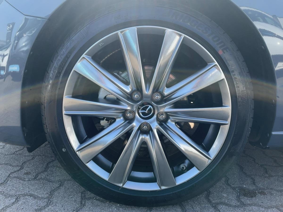 Fahrzeug-Bild 6