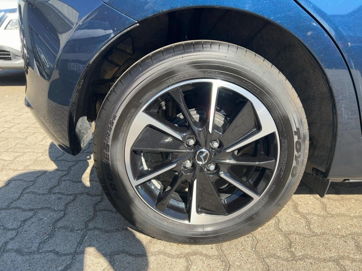 Fahrzeug-Bild 6