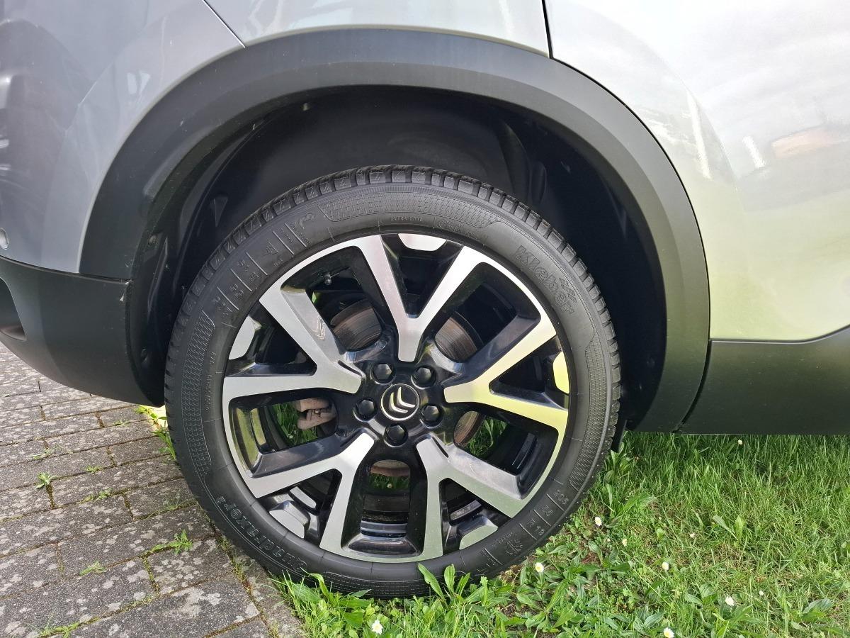 Fahrzeug-Bild 14