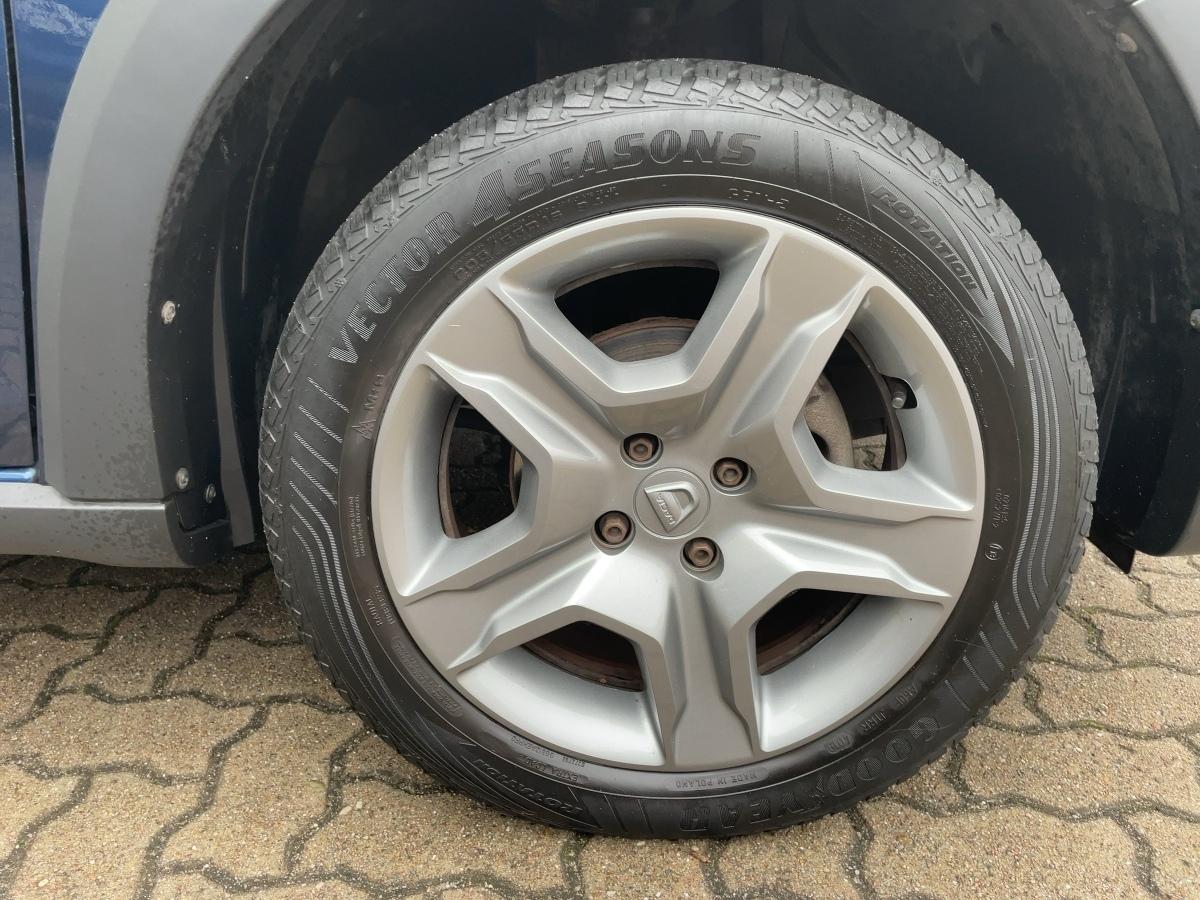 Fahrzeug-Bild 6