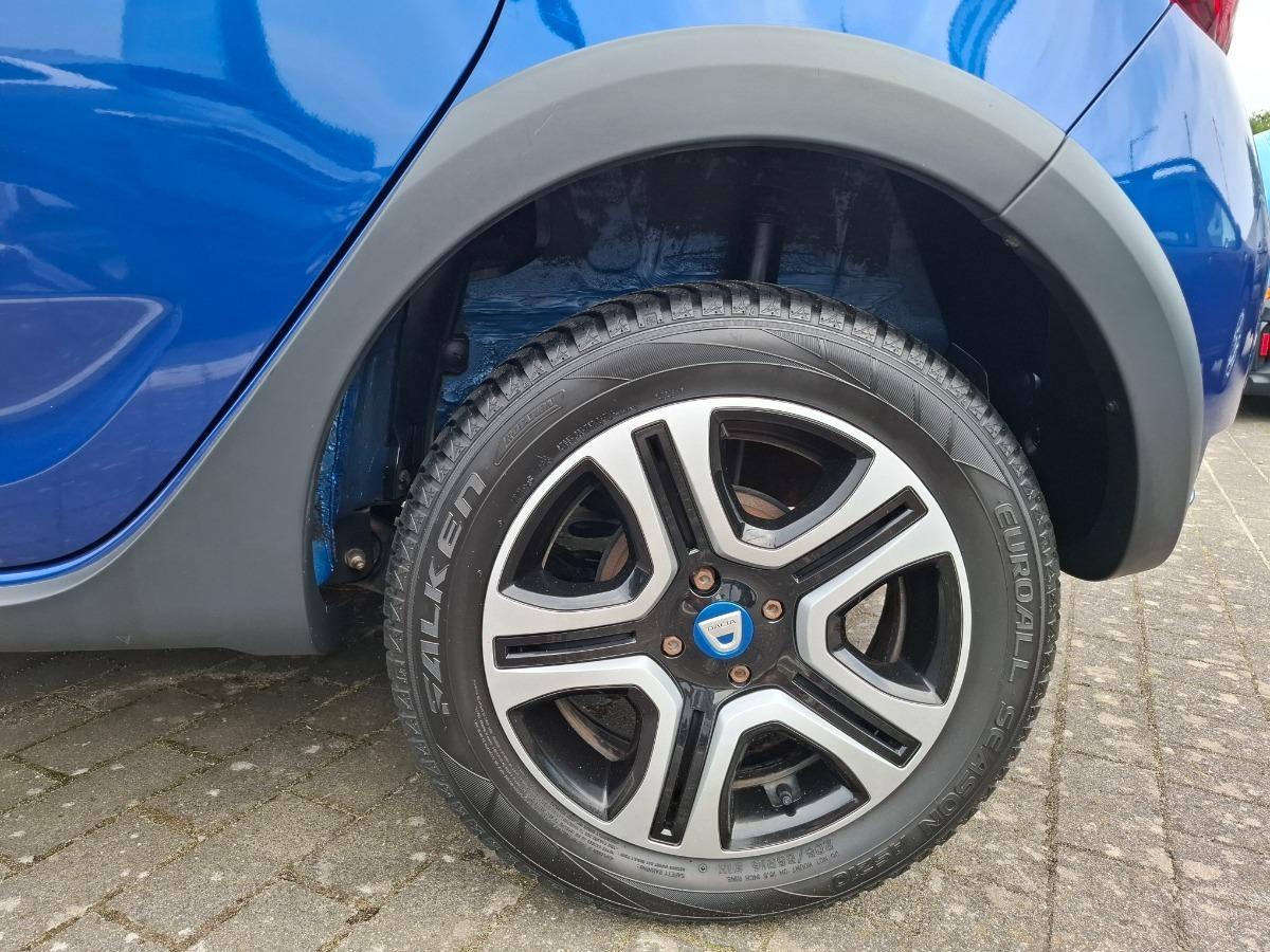 Fahrzeug-Bild 13