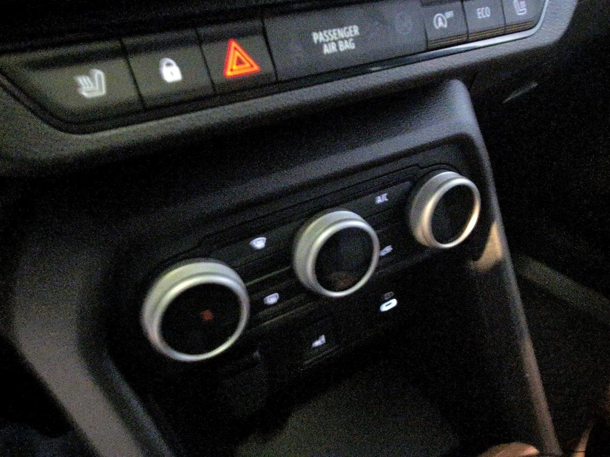 Fahrzeug-Bild 14