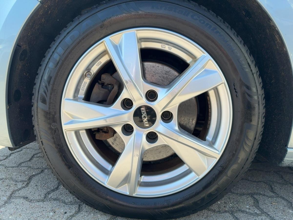 Fahrzeug-Bild 6