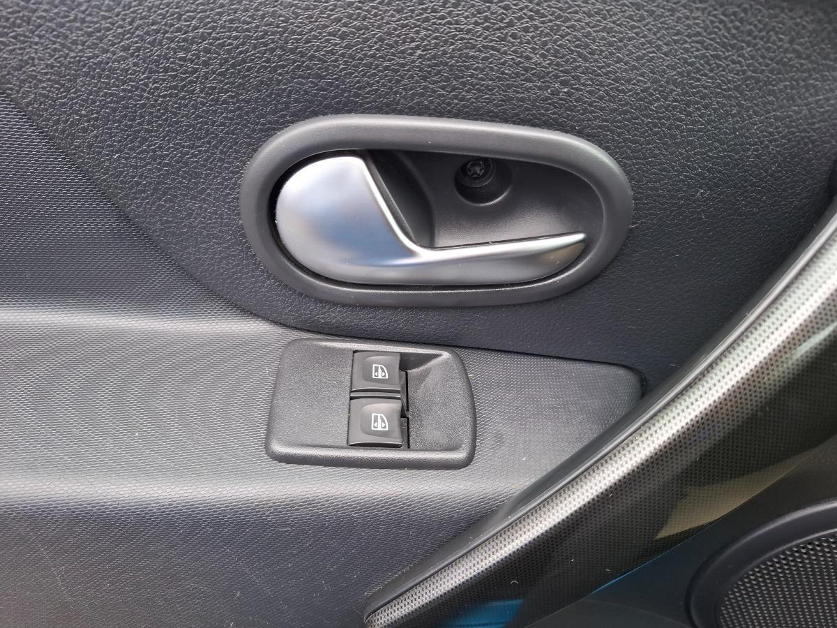 Fahrzeug-Bild 12