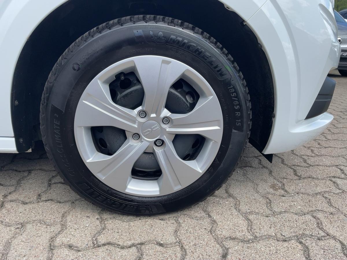 Fahrzeug-Bild 6