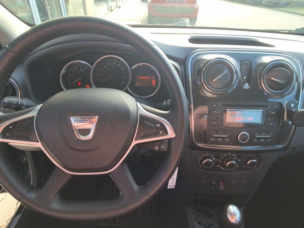 Fahrzeug-Bild 9