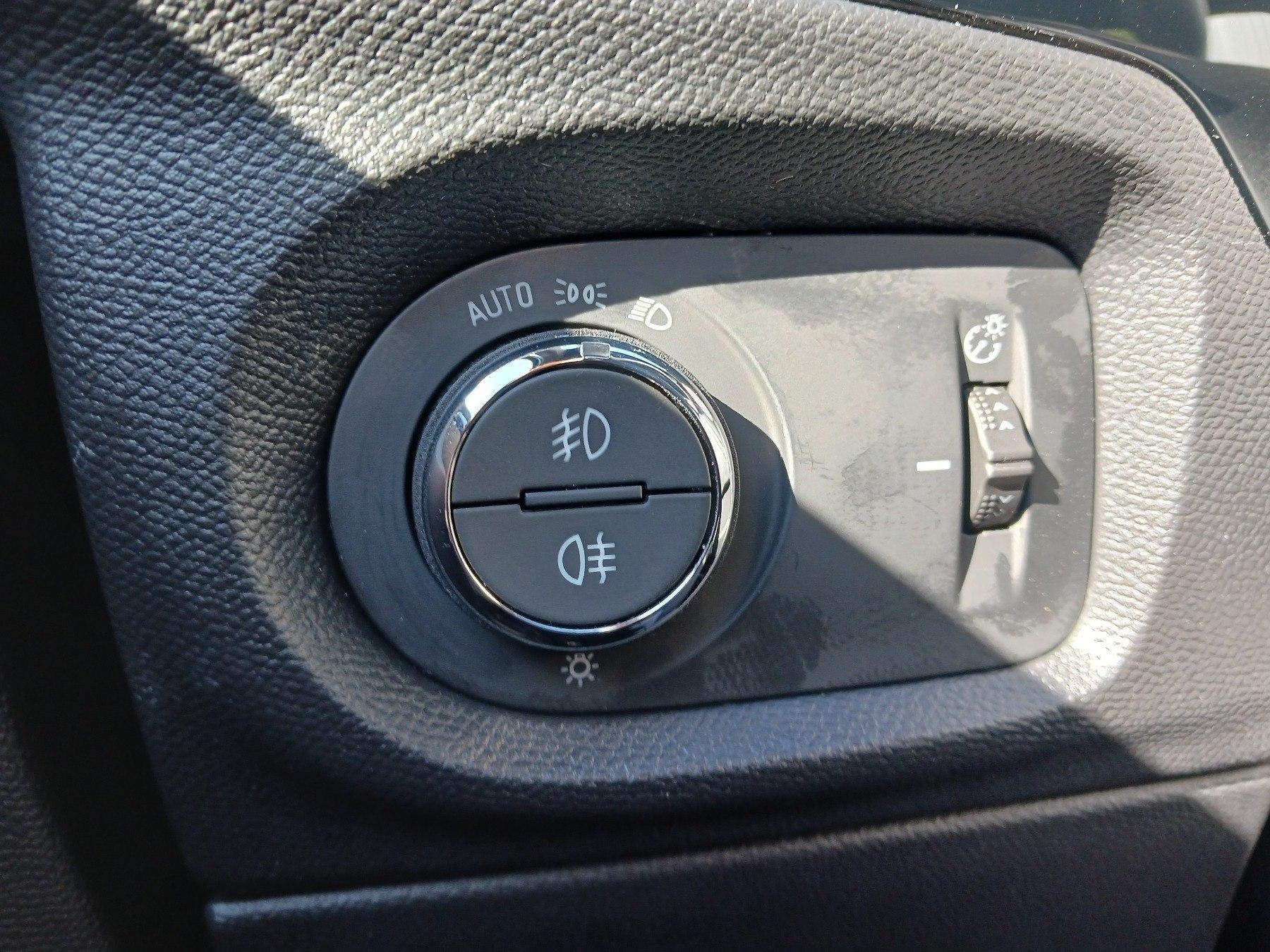 Fahrzeug-Bild 14