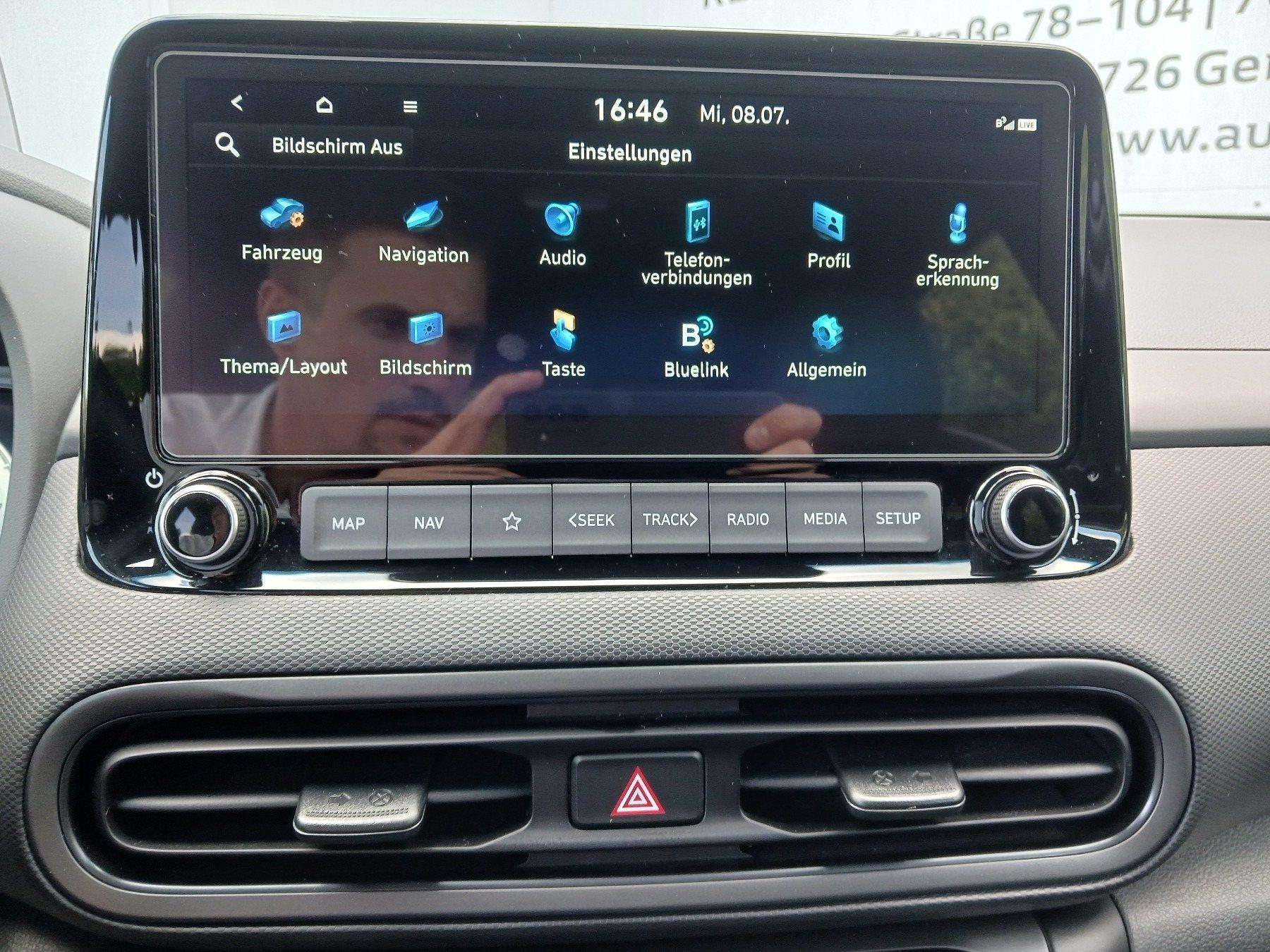 Fahrzeug-Bild 23