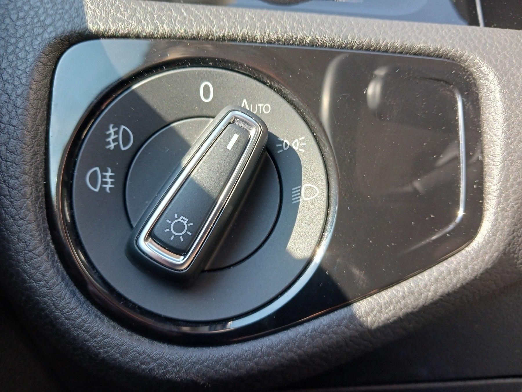 Fahrzeug-Bild 15
