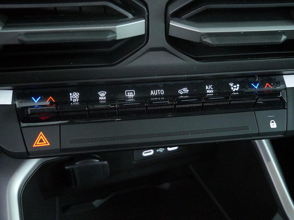 Fahrzeug-Bild 11