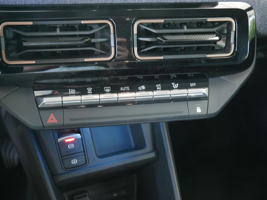 Fahrzeug-Bild 11