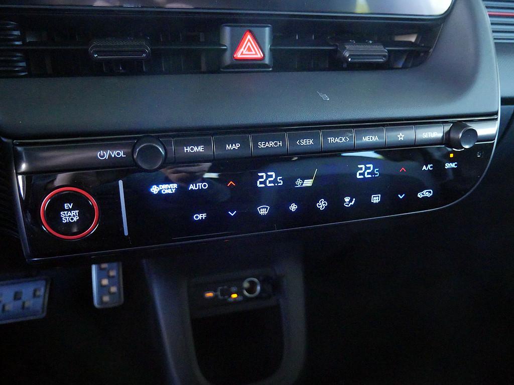 Fahrzeug-Bild 11