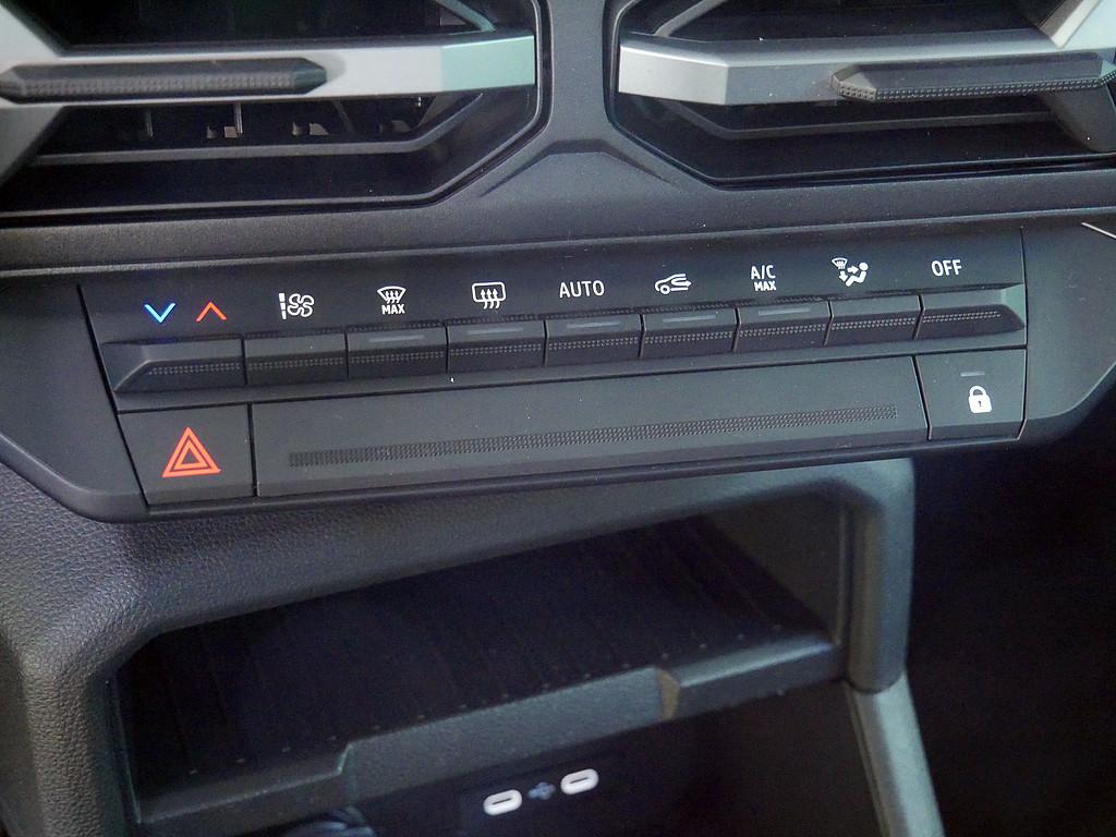 Fahrzeug-Bild 11