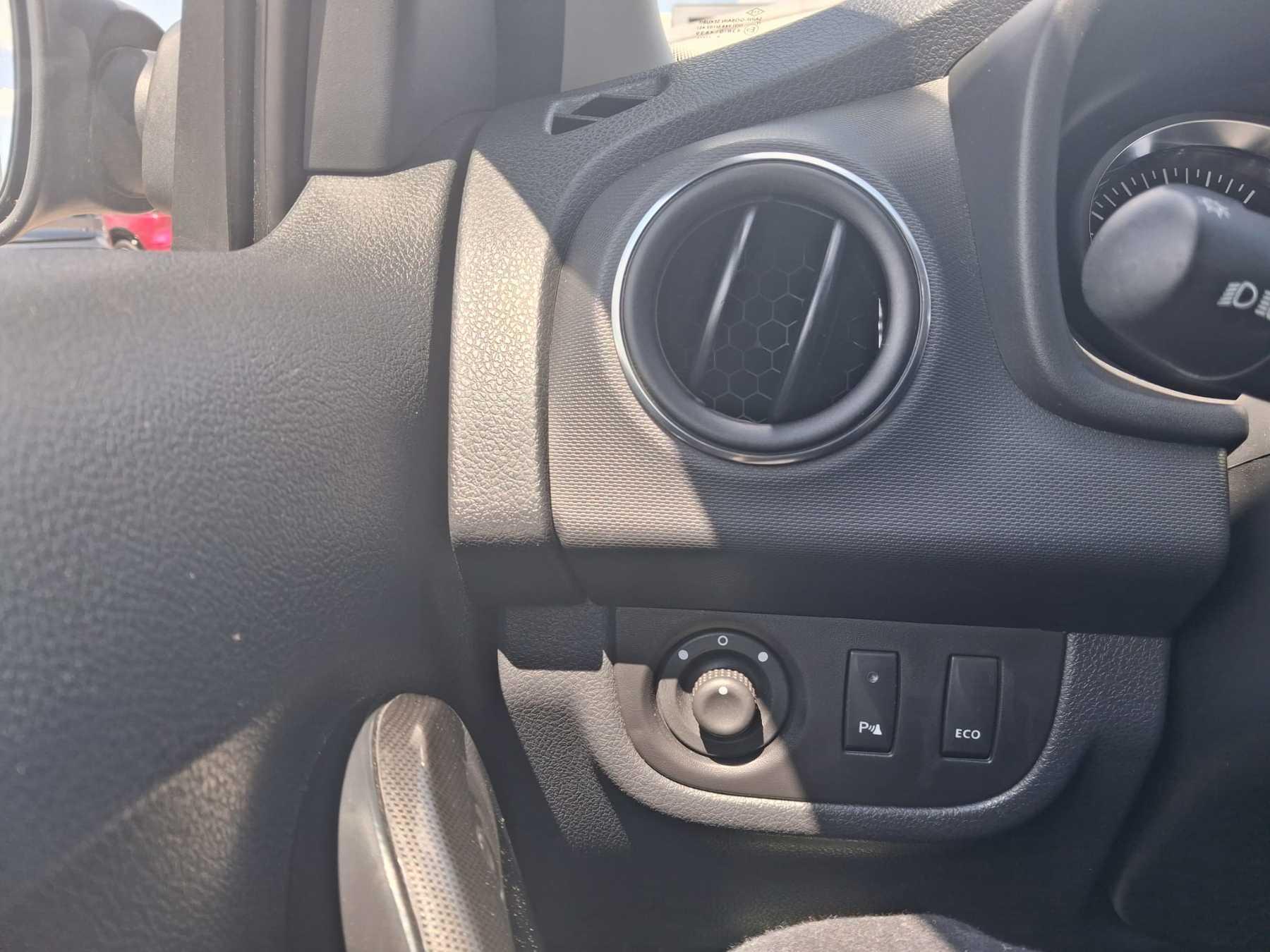 Fahrzeug-Bild 9