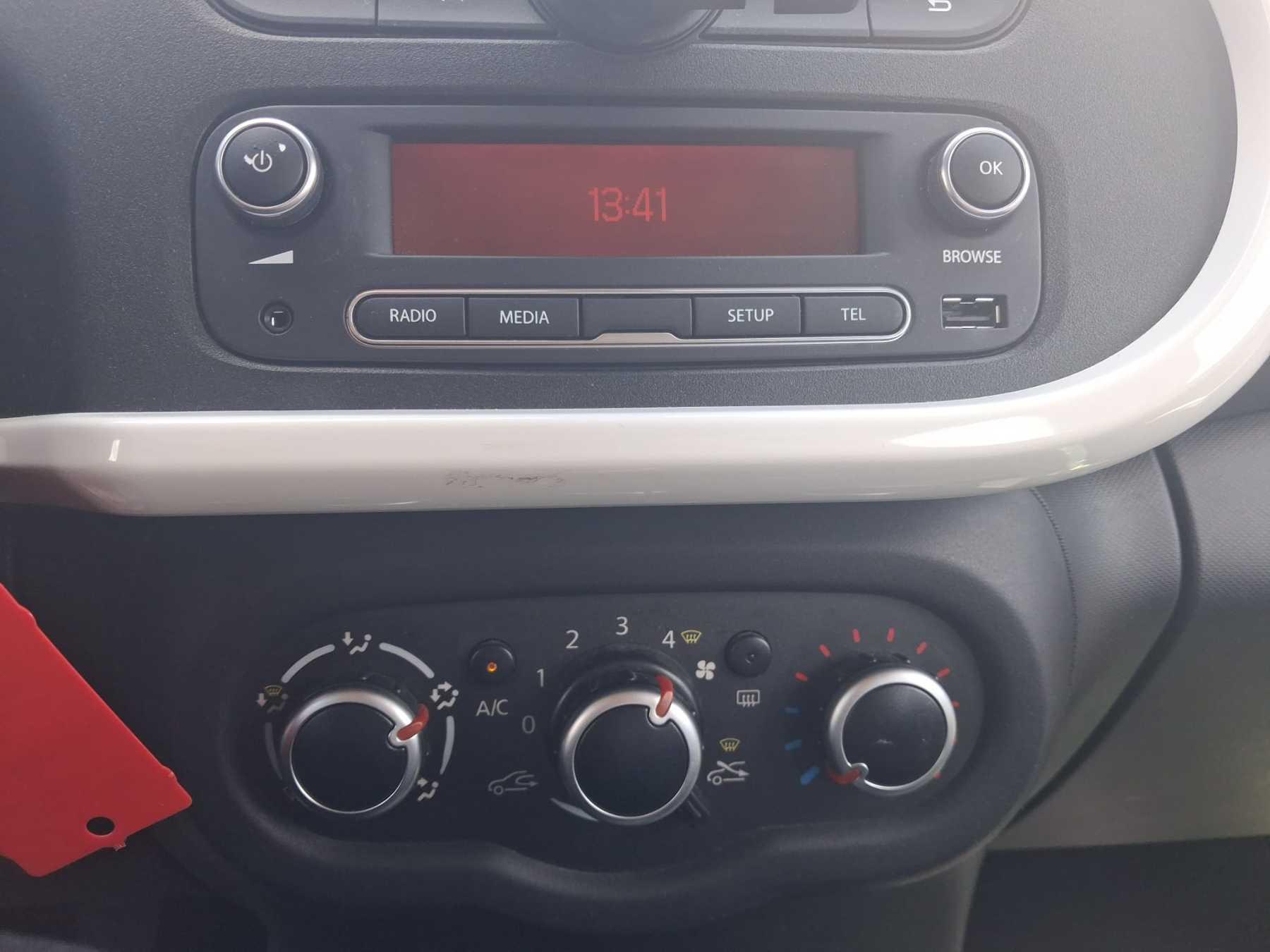 Fahrzeug-Bild 13