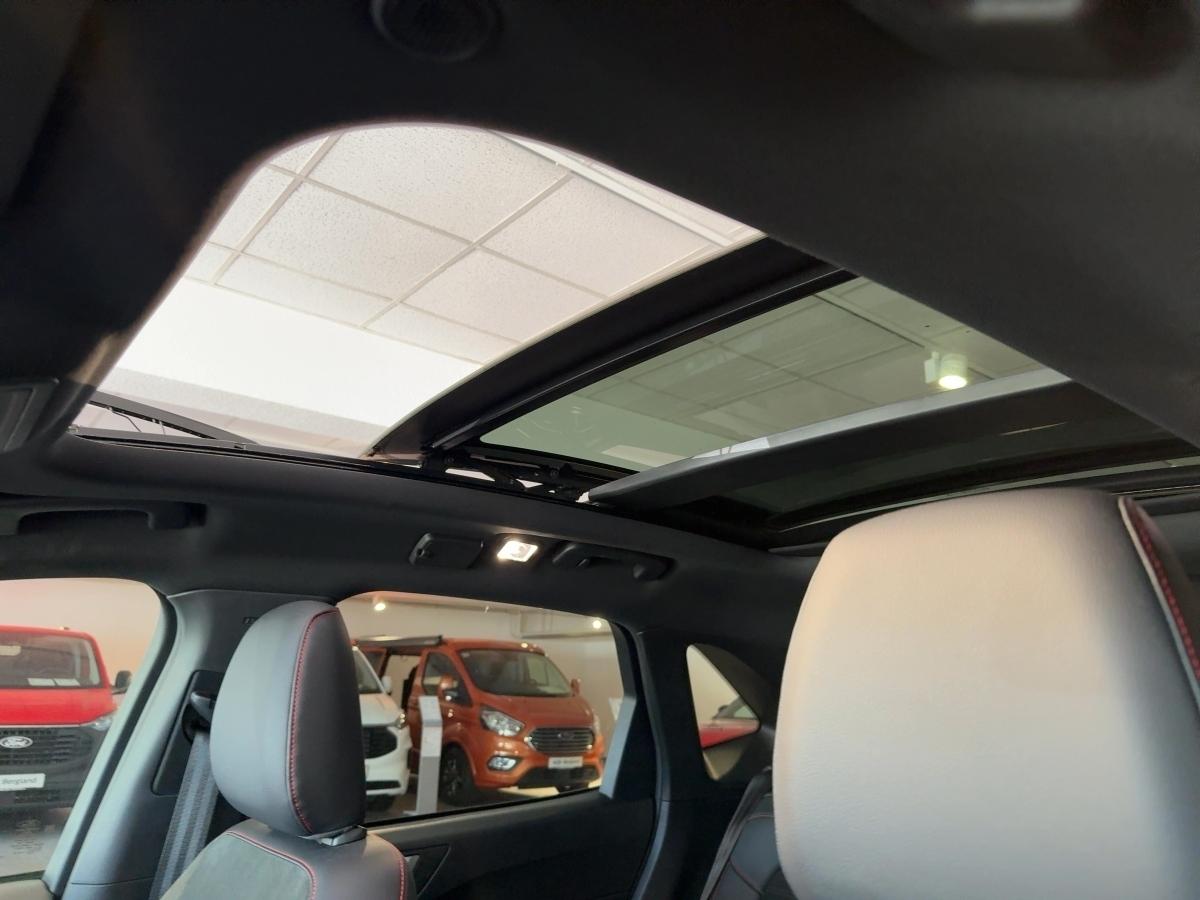FORD ST-LINE X 2.5 PHEV 225PS CVT FWD FORD ST-LINE X 2.5 PHEV 225PS CVT FWD