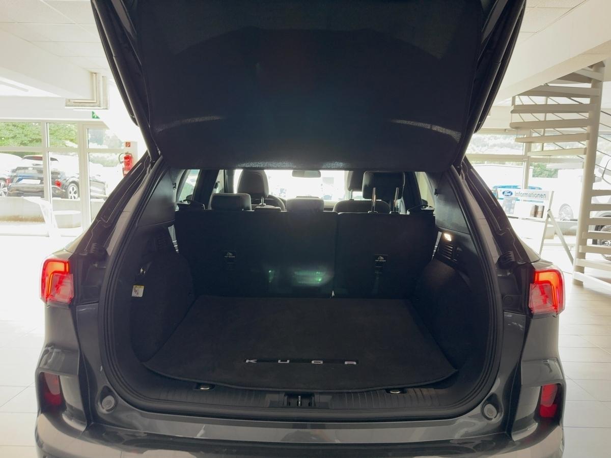 FORD 2,5 l PHEV 225PS CVT FORD 2,5 l PHEV 225PS CVT