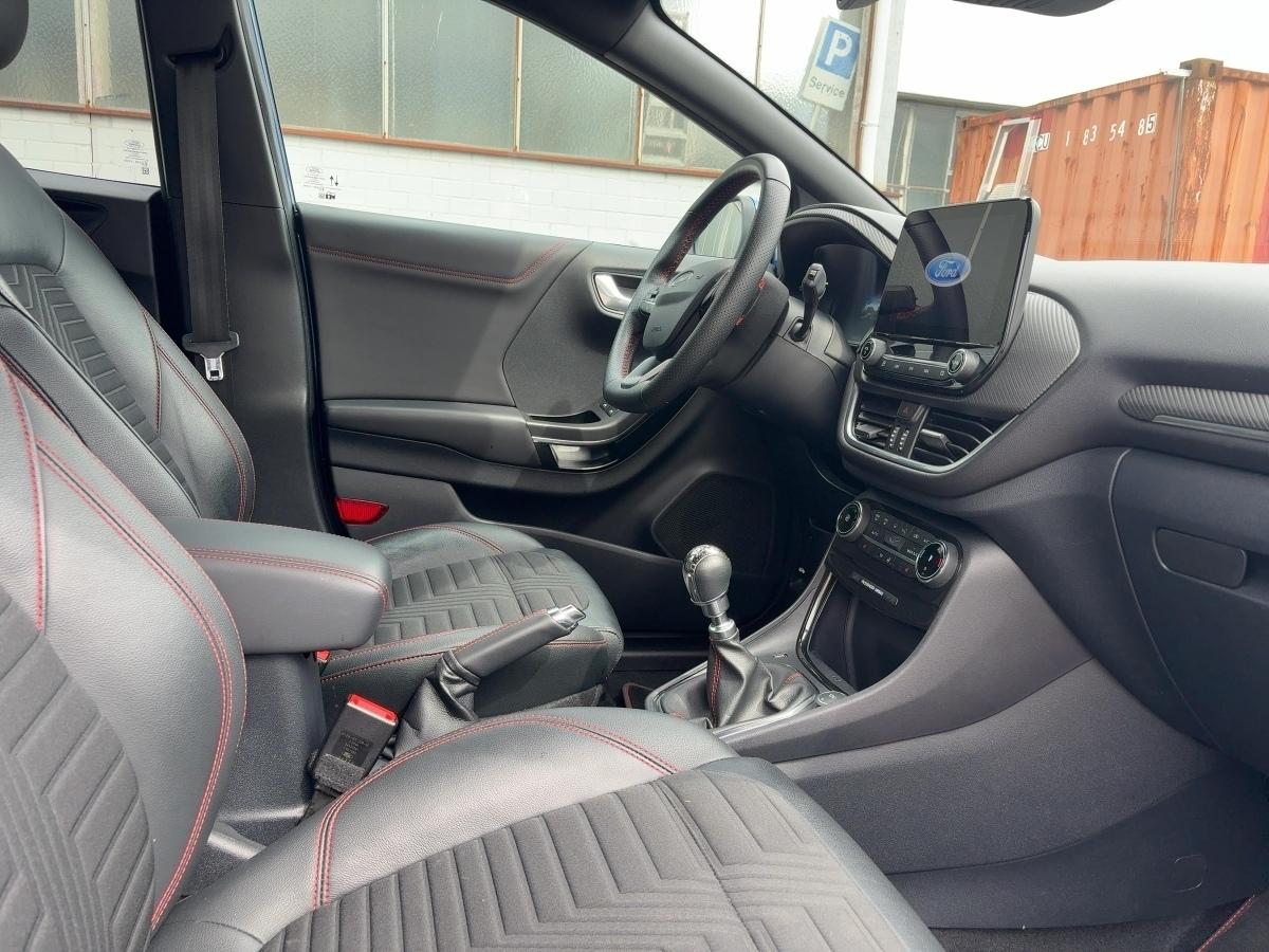 FORD ST-LINE X 1.0T MHEV 125PS FORD ST-LINE X 1.0T MHEV 125PS