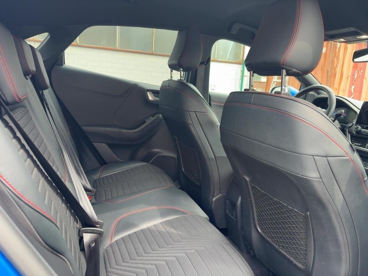 FORD ST-LINE X 1.0T MHEV 125PS FORD ST-LINE X 1.0T MHEV 125PS