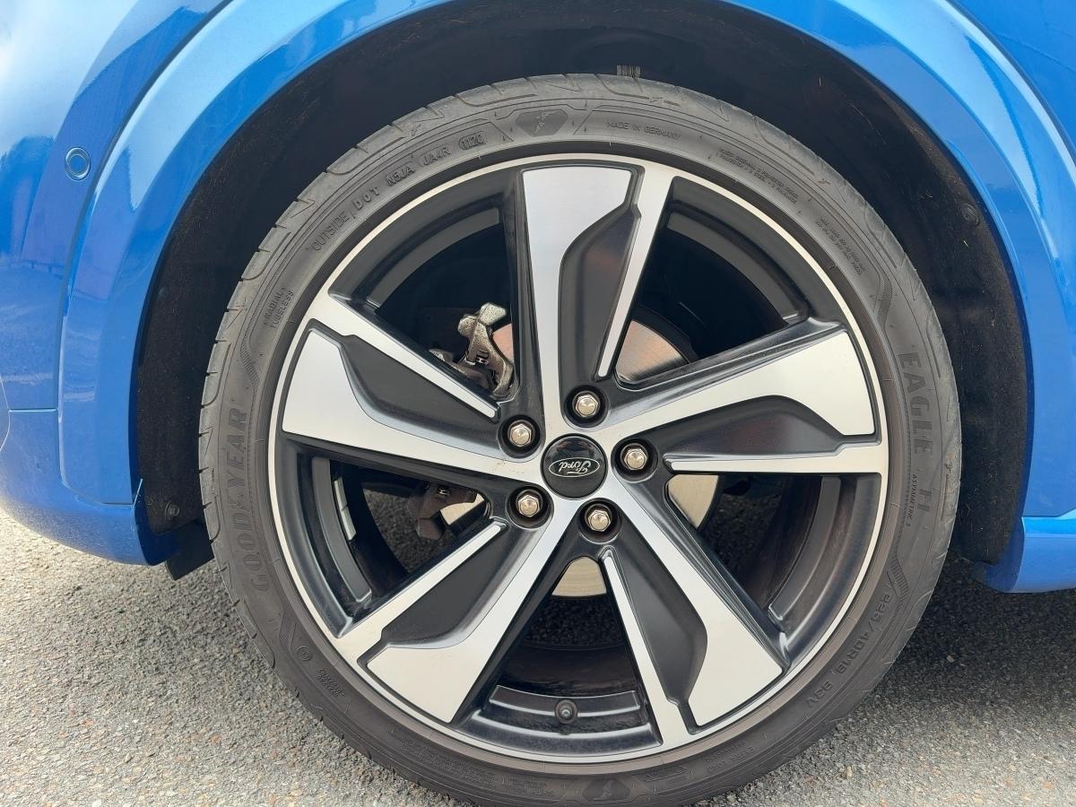 FORD ST-LINE X 1.0T MHEV 125PS FORD ST-LINE X 1.0T MHEV 125PS