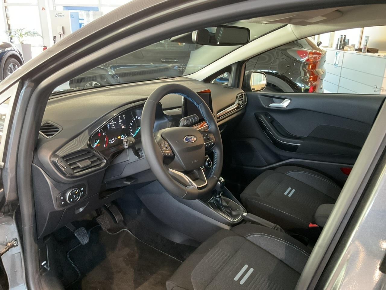 FORD ACTIVE 5D 1.0L MHEV 125PS FORD ACTIVE 5D 1.0L MHEV 125PS