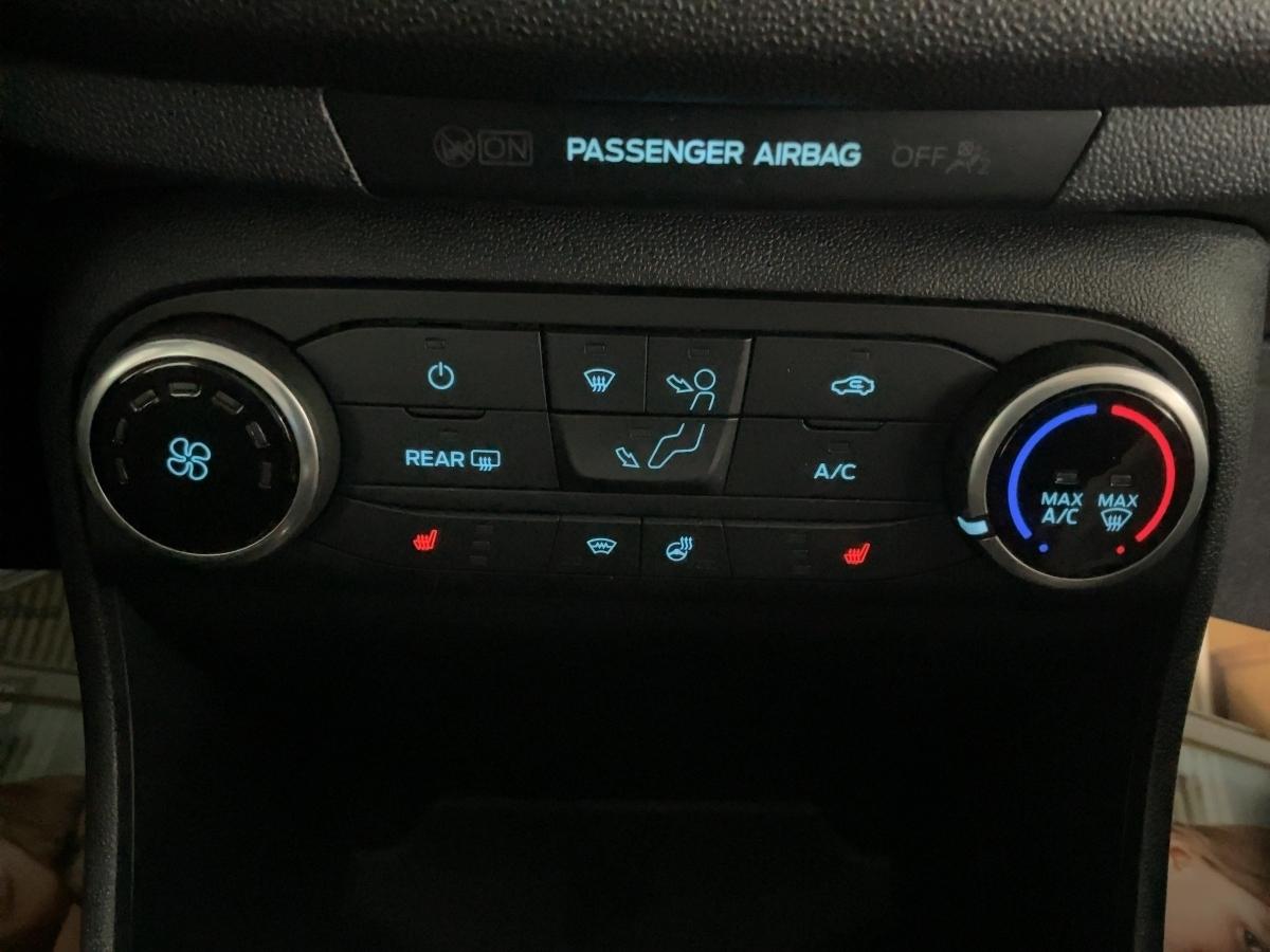 FORD 1,0 l EcoBoost 74 kW (100 PS) 5T B Trend FORD 1,0 l EcoBoost 74 kW (100 PS) 5T B Trend