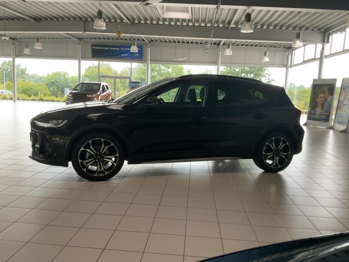 FORD 1,0 l EcoBoost Hybrid 125 PS 5T B Active FORD 1,0 l EcoBoost Hybrid 125 PS 5T B Active