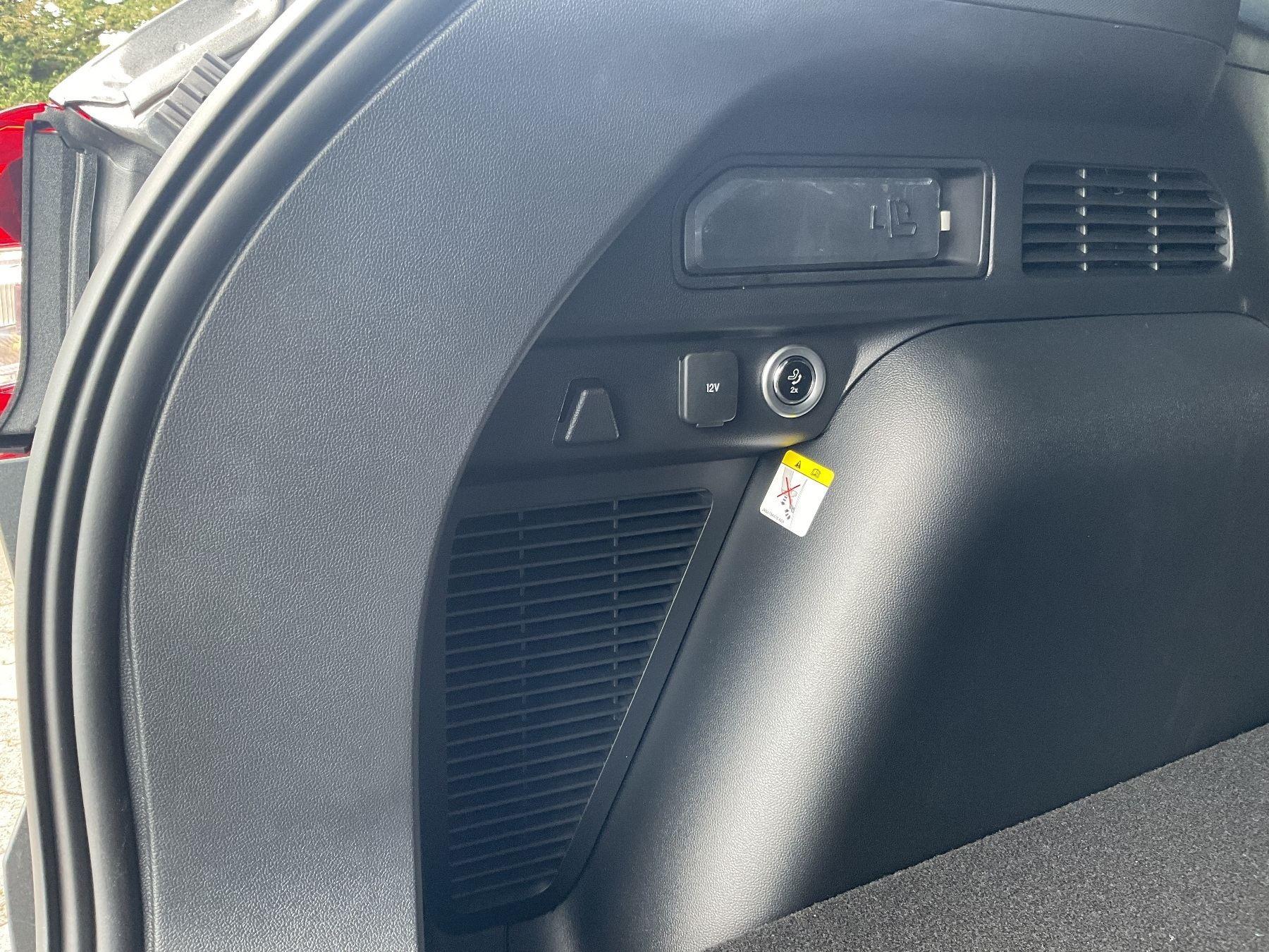 FORD ST-Line X PHEV FORD ST-Line X PHEV
