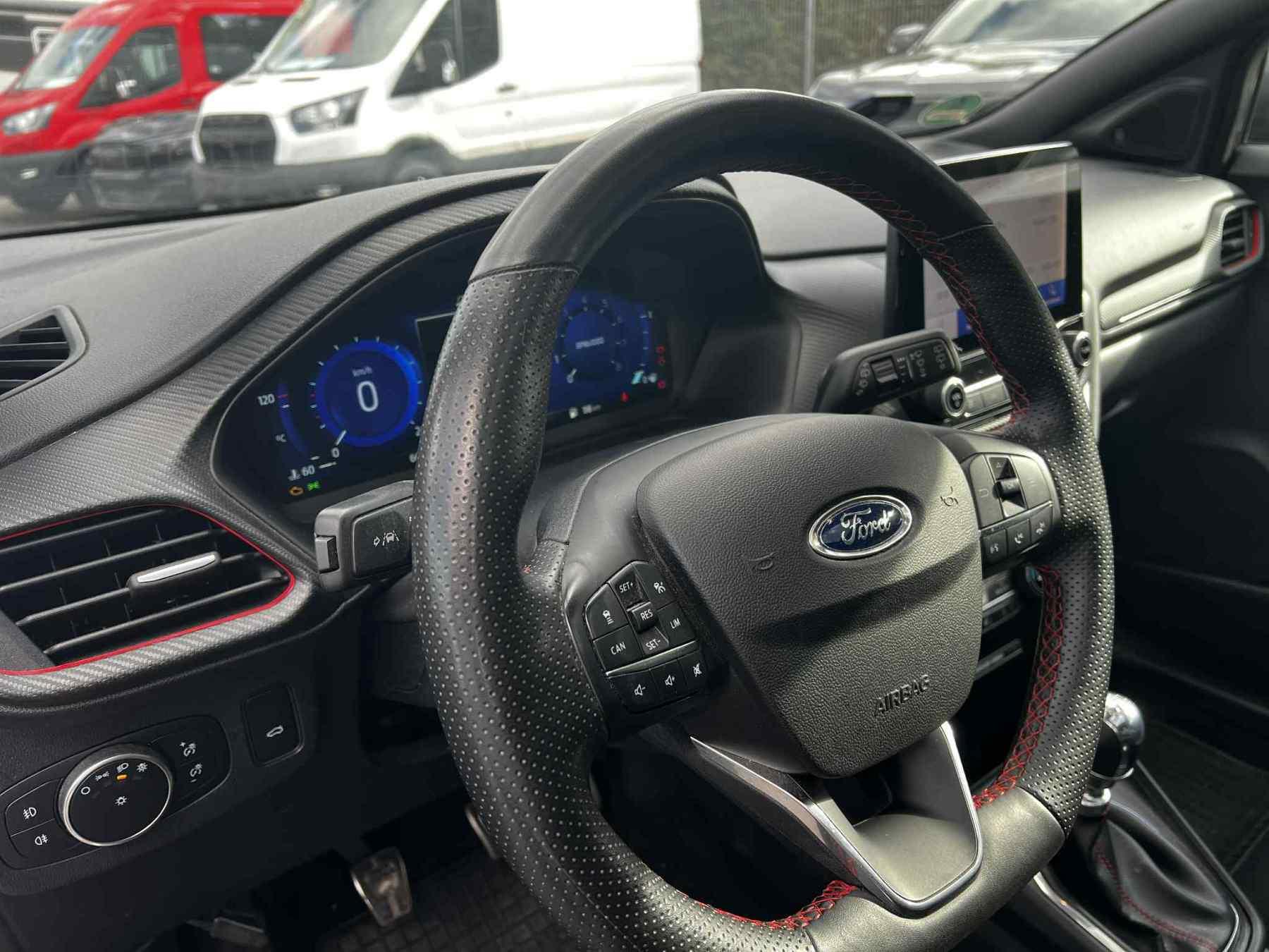 FORD ST-Line X FORD ST-Line X