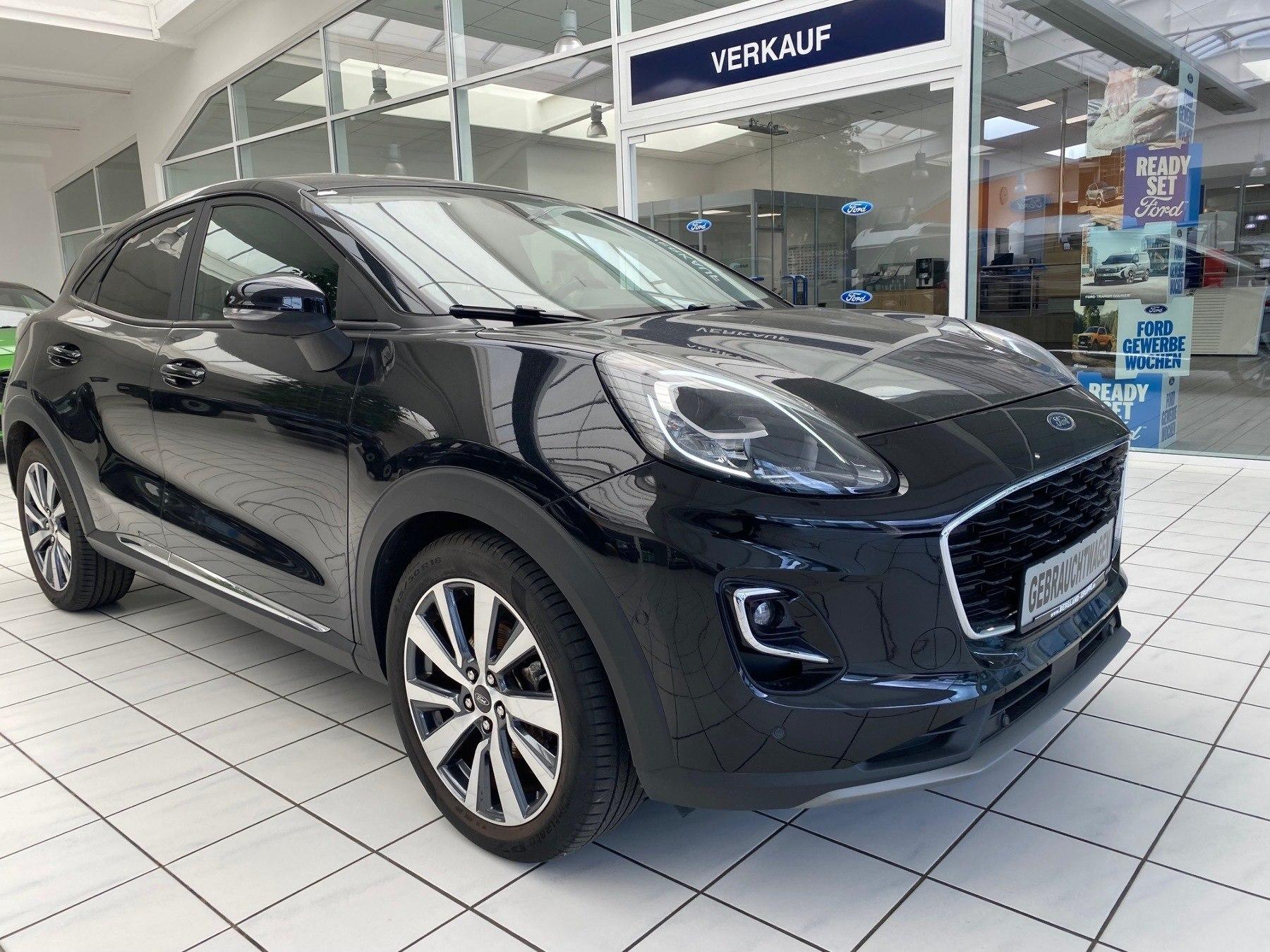 FORD Titanium X FORD Titanium X