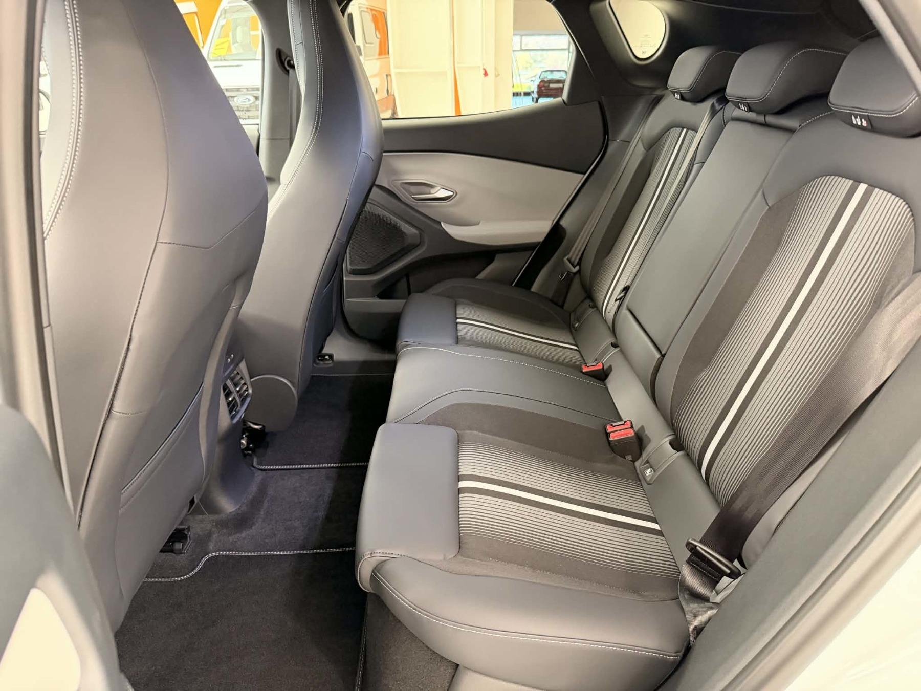 FORD RWD Extended Range FORD RWD Extended Range
