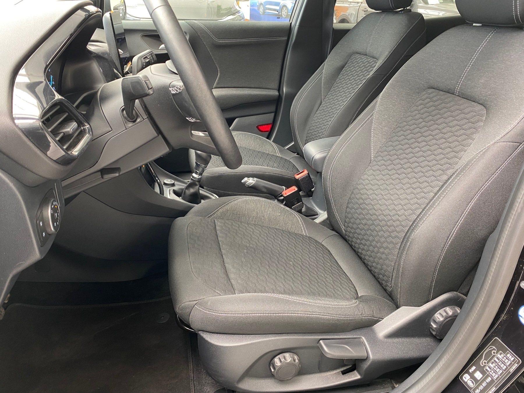 FORD Titanium FORD Titanium