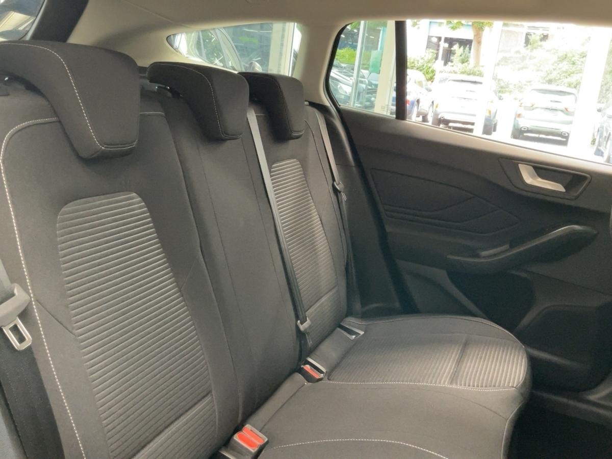 FORD 1.5 EcoBlue Titanium FORD 1.5 EcoBlue Titanium