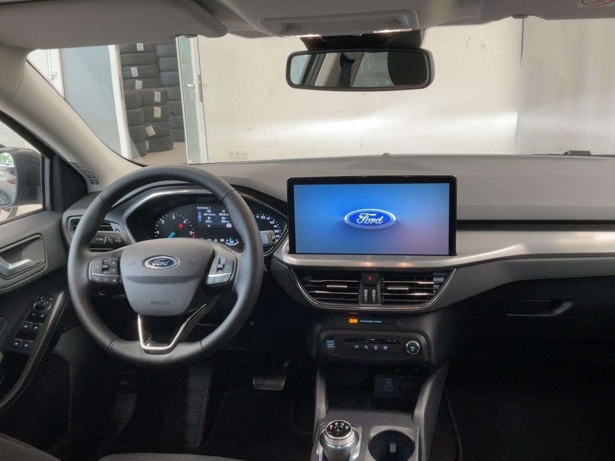 FORD 1.5 EcoBlue Titanium FORD 1.5 EcoBlue Titanium