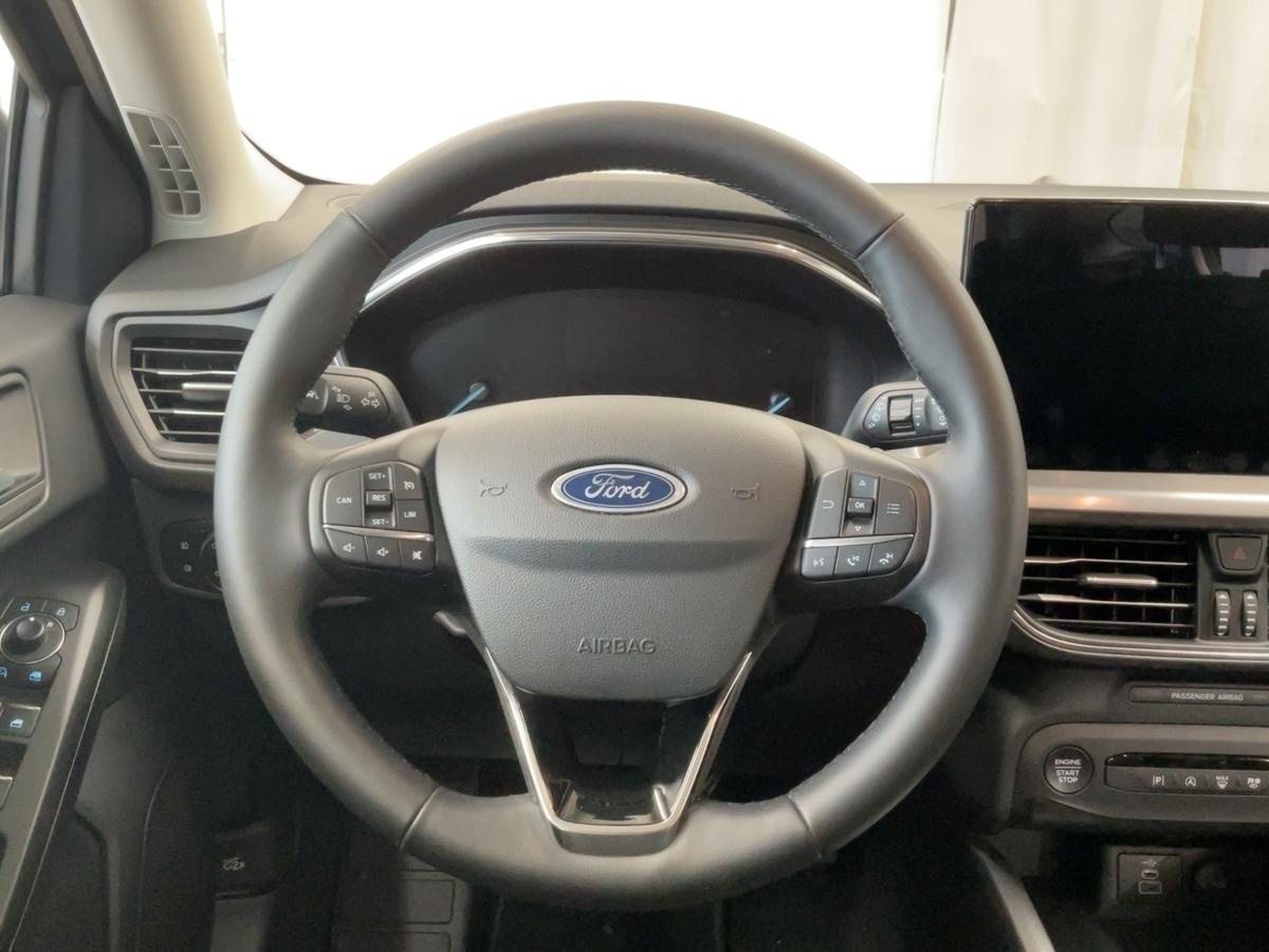 FORD 1.5 EcoBlue Titanium FORD 1.5 EcoBlue Titanium