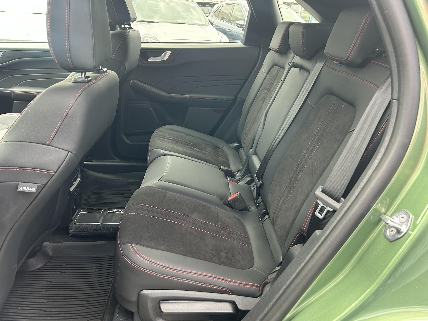 FORD PHEV ST-Line X FORD PHEV ST-Line X