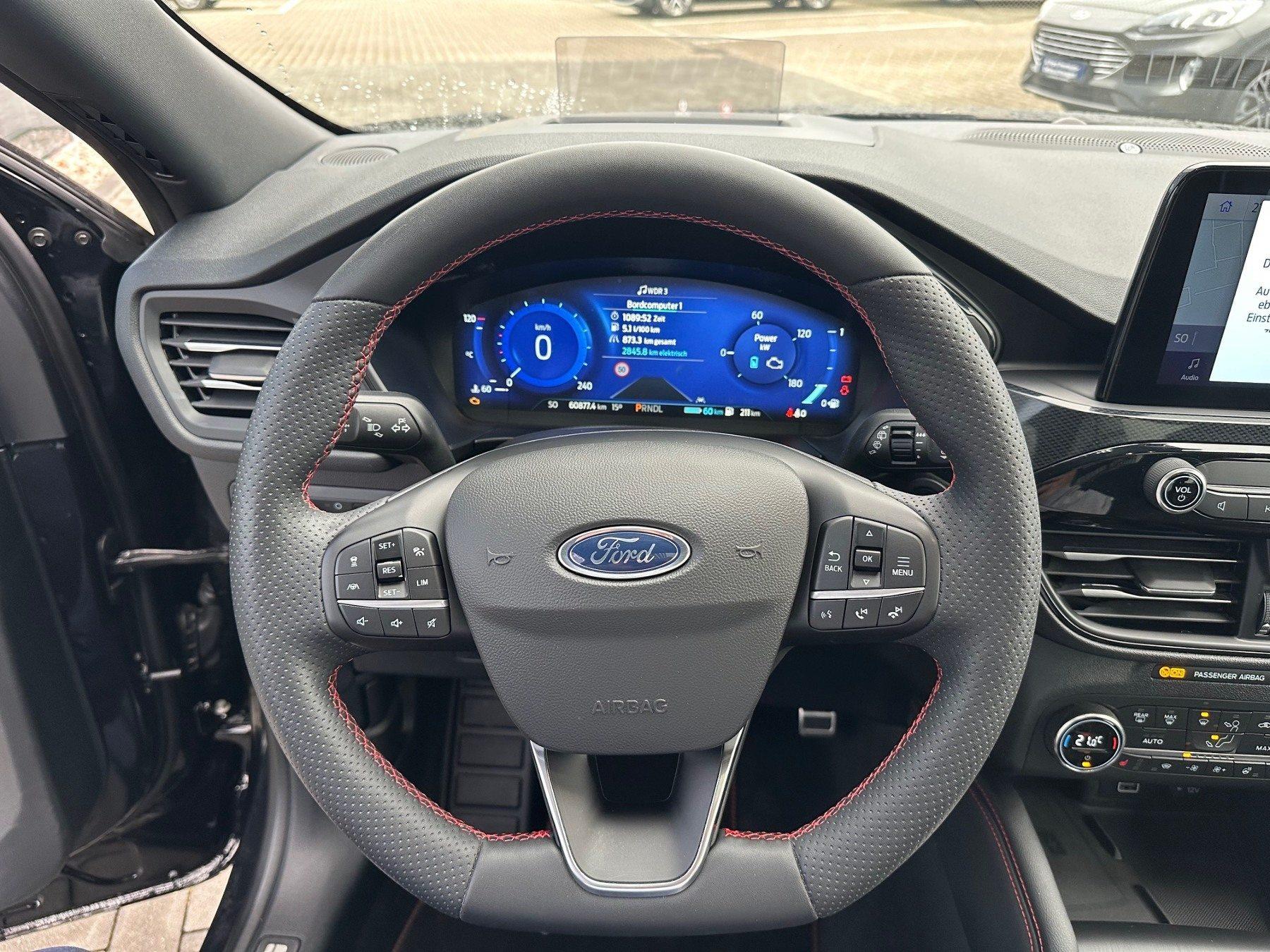 FORD ST-Line X PHEV, Panorama FORD ST-Line X PHEV, Panorama