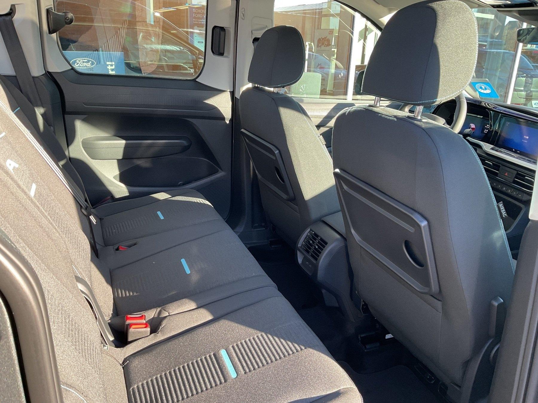 FORD ACTIVE L1 150PS PHEV AHK FORD PROTECT FORD ACTIVE L1 150PS PHEV AHK FORD PROTECT
