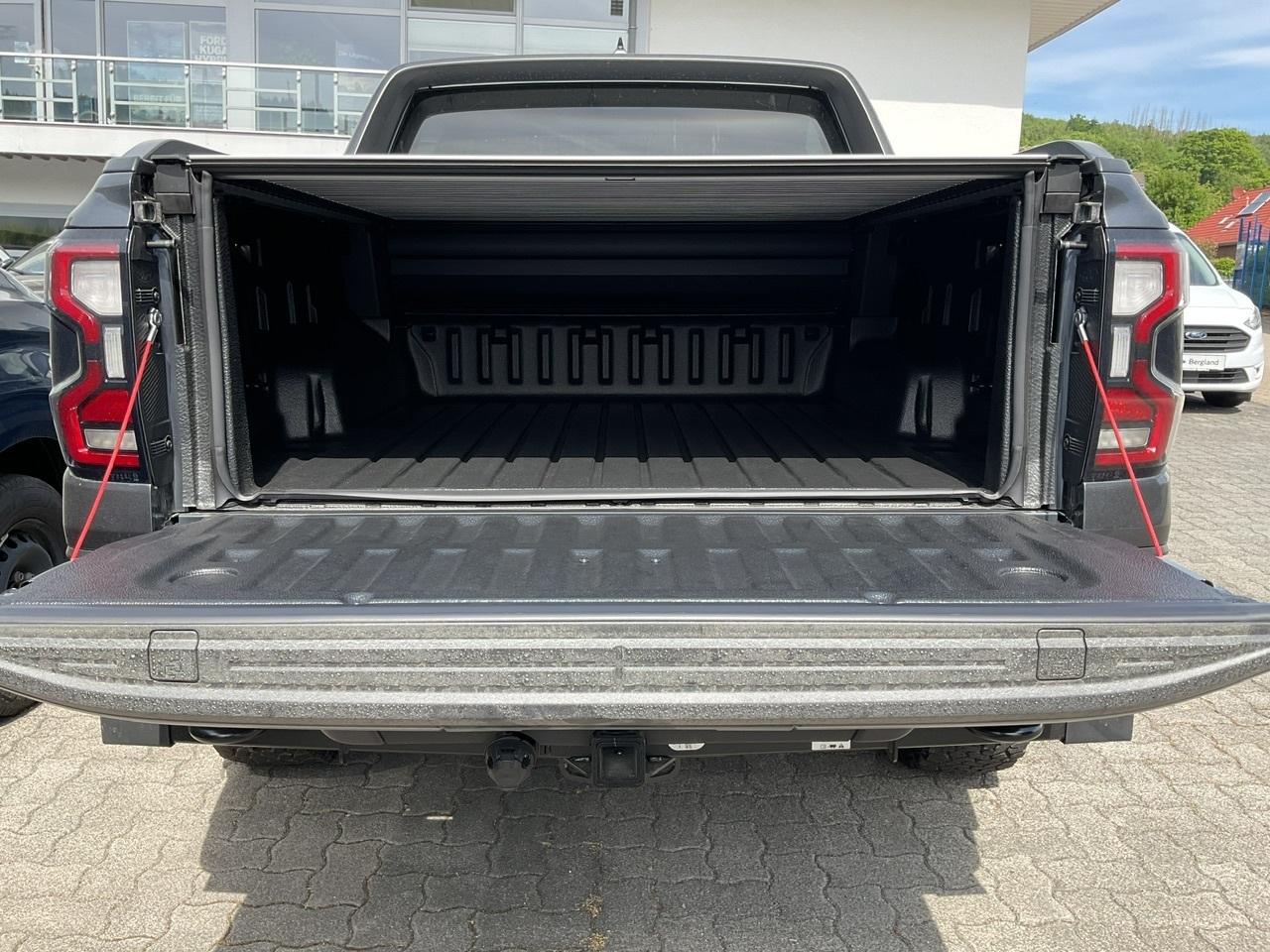 FORD Raptor DOPPELKABINE Automatik FORD Raptor DOPPELKABINE Automatik