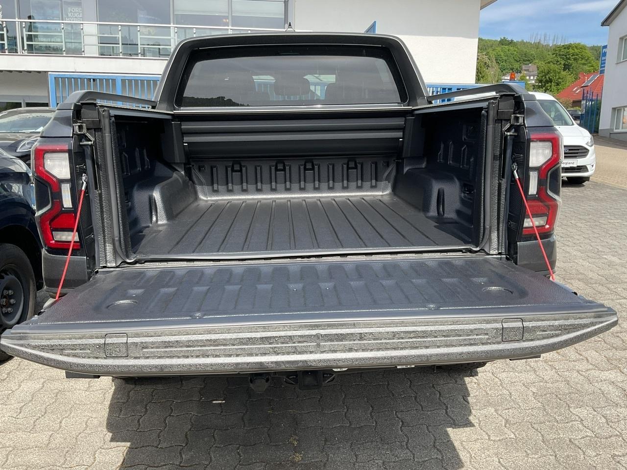 FORD Raptor DOPPELKABINE Automatik FORD Raptor DOPPELKABINE Automatik