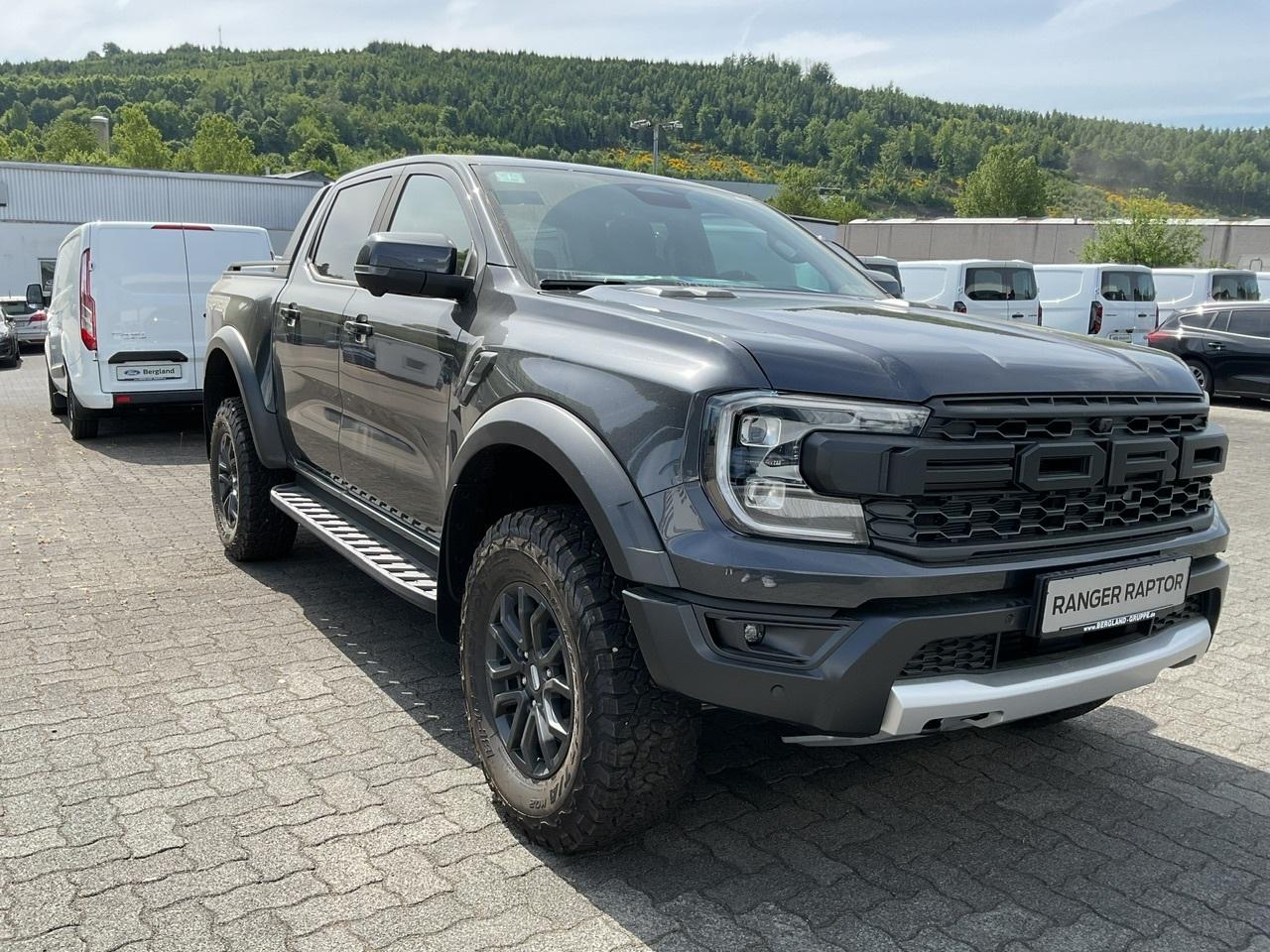 FORD Raptor DOPPELKABINE Automatik FORD Raptor DOPPELKABINE Automatik