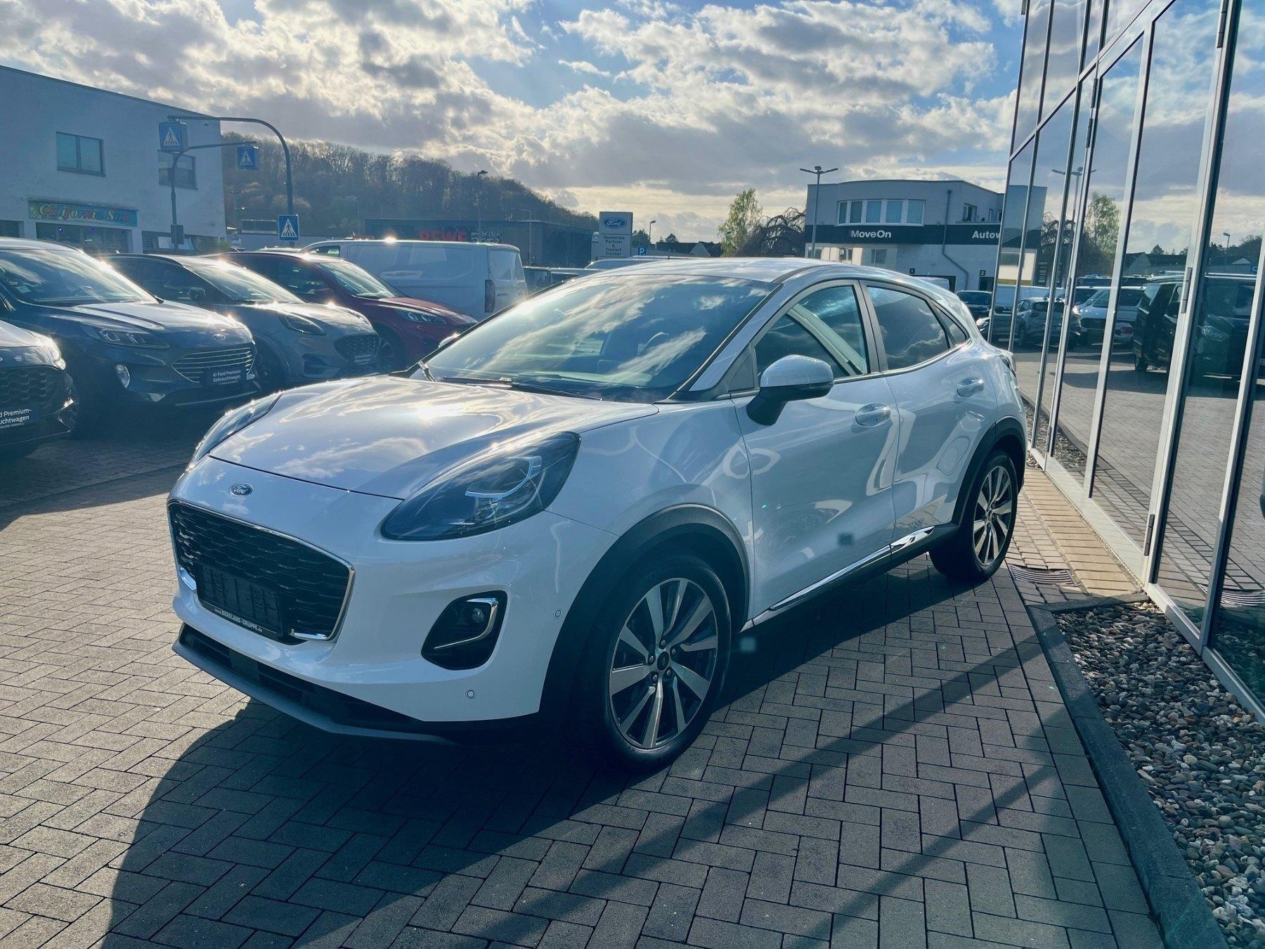 FORD Titanium FORD Titanium