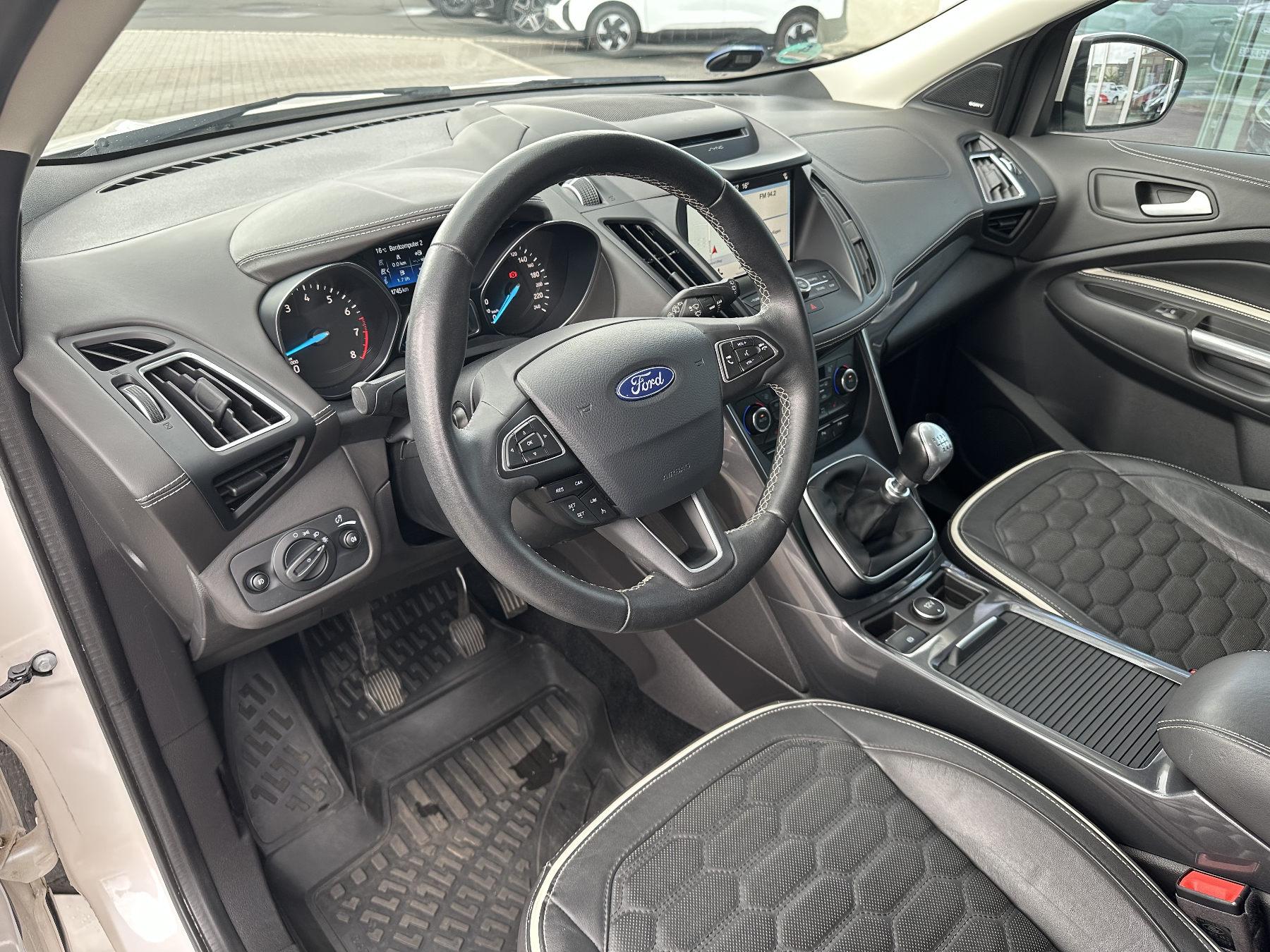 FORD Vignale, AHK, SHZ FORD Vignale, AHK, SHZ