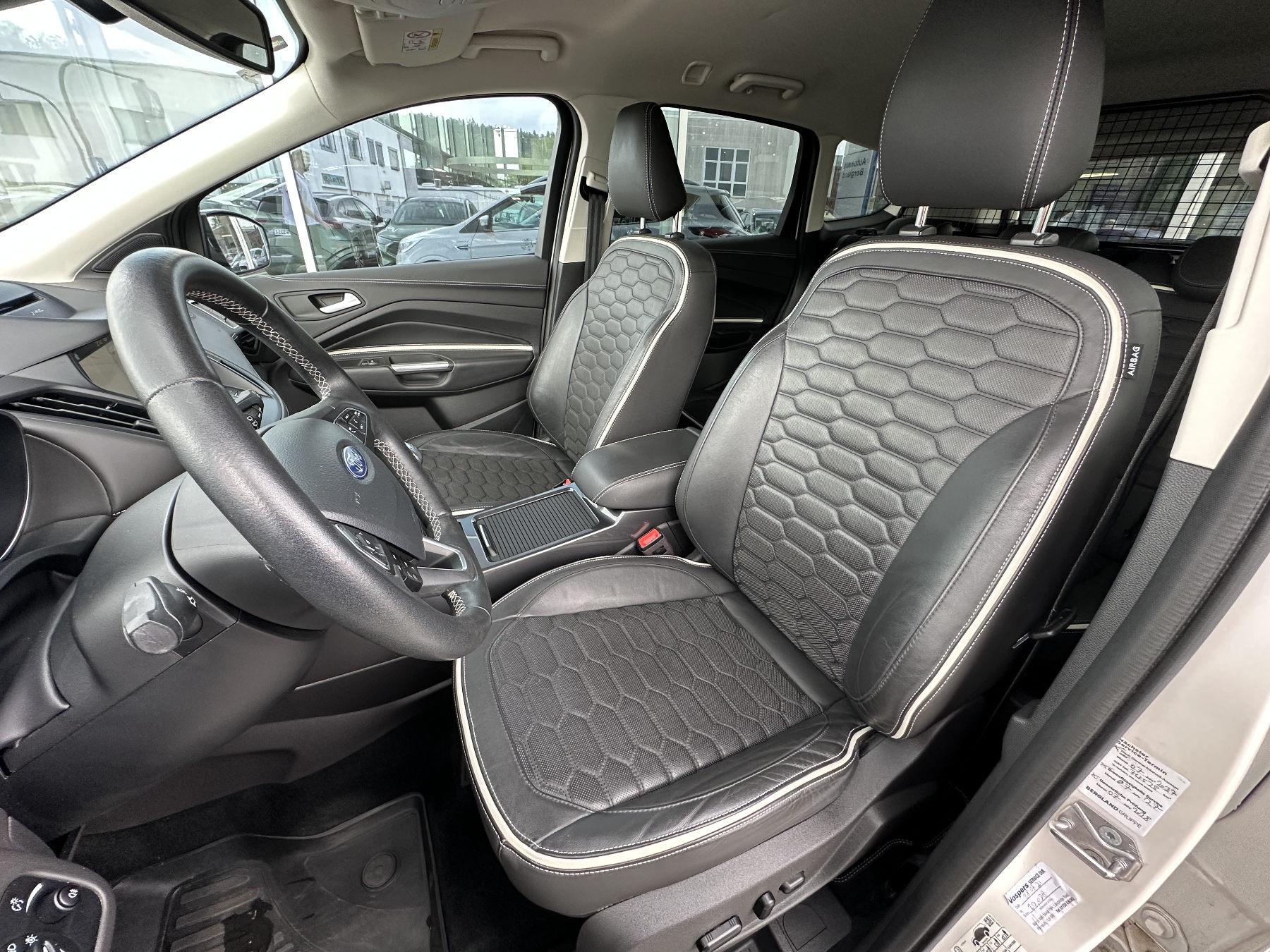 FORD Vignale, AHK, SHZ FORD Vignale, AHK, SHZ