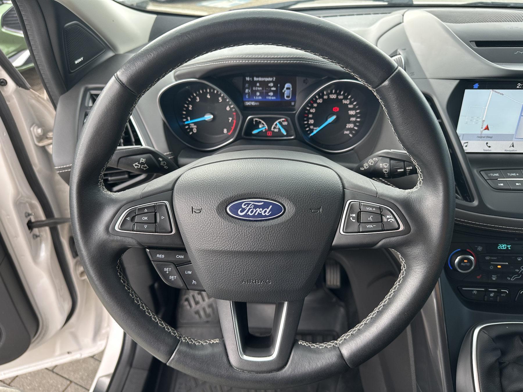 FORD Vignale, AHK, SHZ FORD Vignale, AHK, SHZ