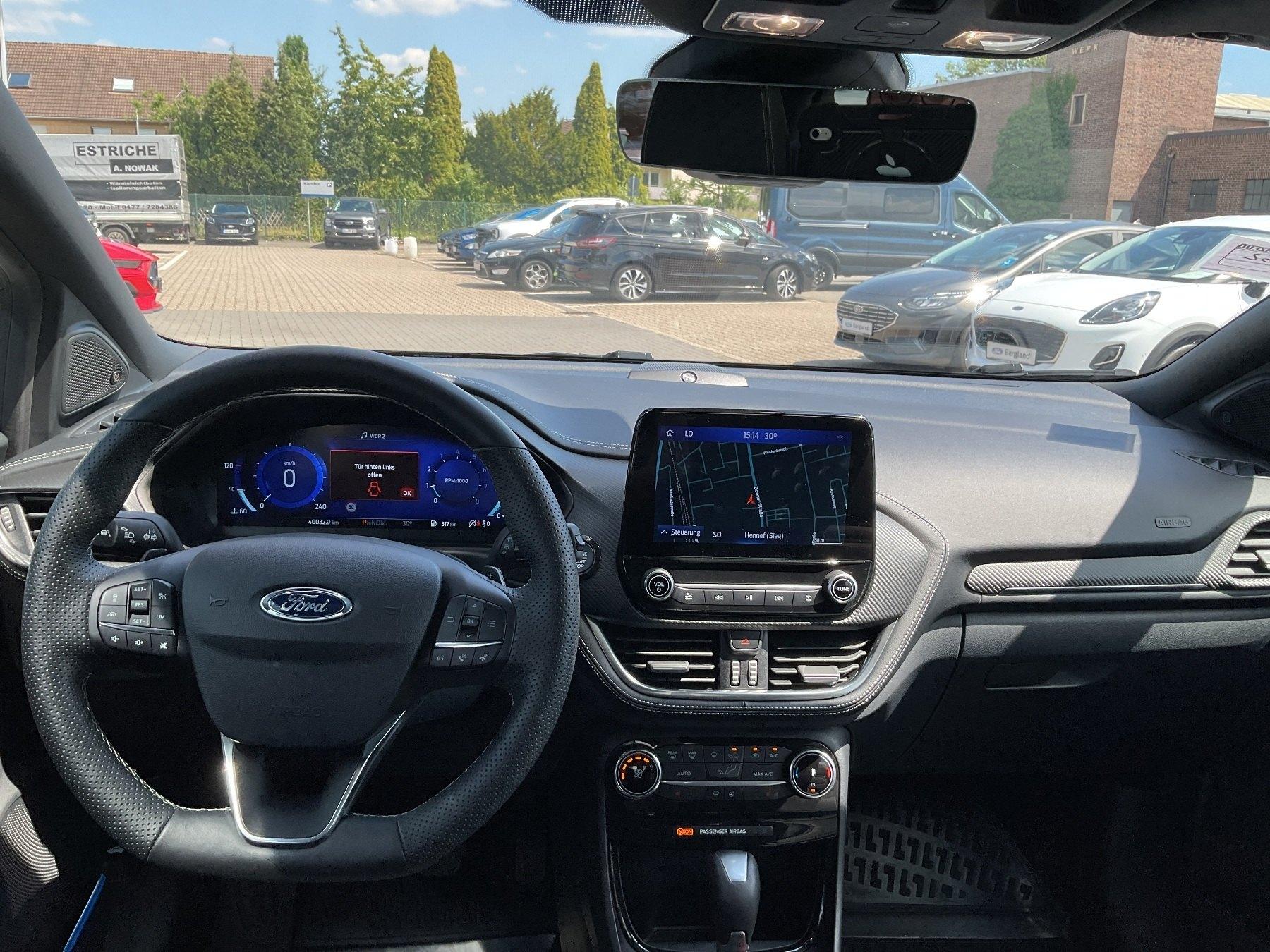 FORD ST-LINE VIGNALE 125 PS AUTOMATIK AHK B&O FORD ST-LINE VIGNALE 125 PS AUTOMATIK AHK B&O