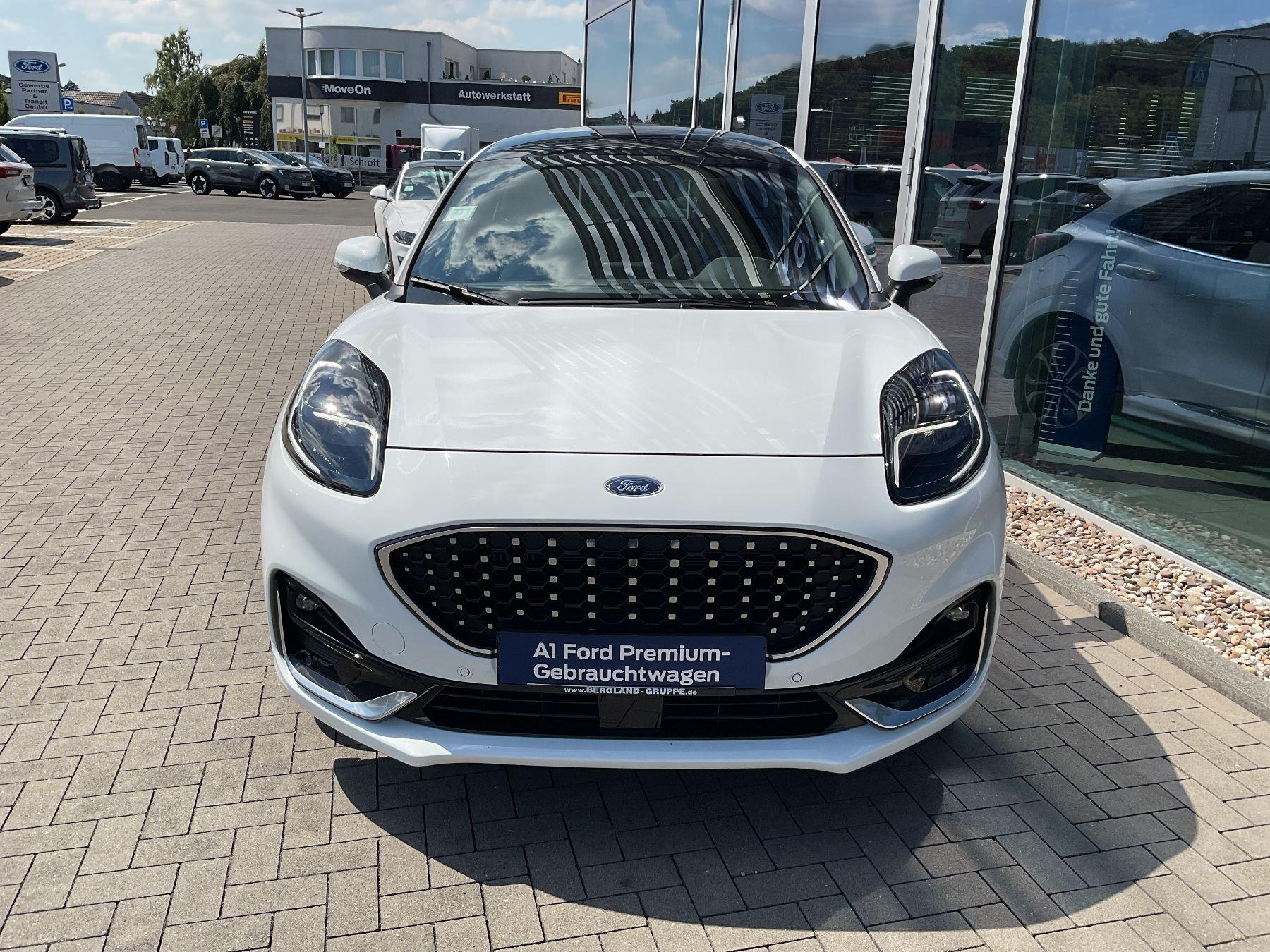 FORD ST-LINE VIGNALE 125 PS AUTOMATIK AHK B&O FORD ST-LINE VIGNALE 125 PS AUTOMATIK AHK B&O